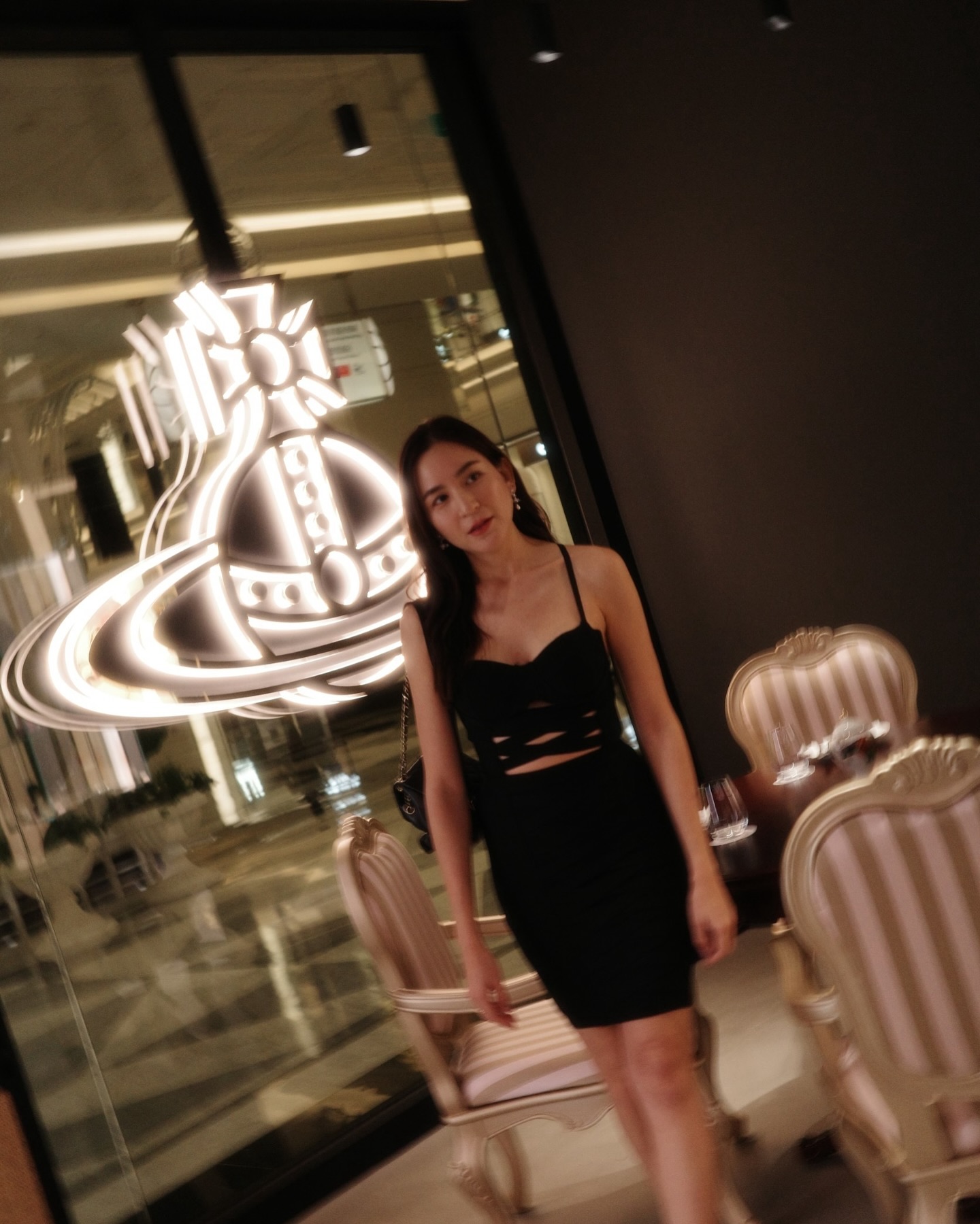 พลอย - ชิดจันทร์ ห่ง