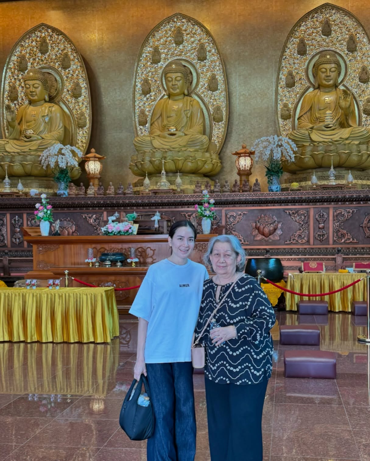 พลอย - ชิดจันทร์ ห่ง
