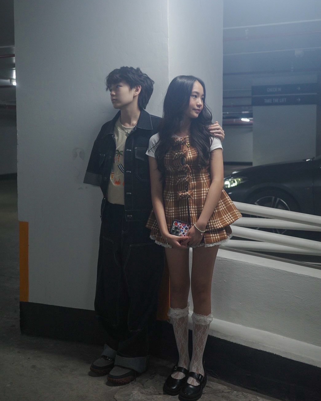 พลอย - ชิดจันทร์ ห่ง
