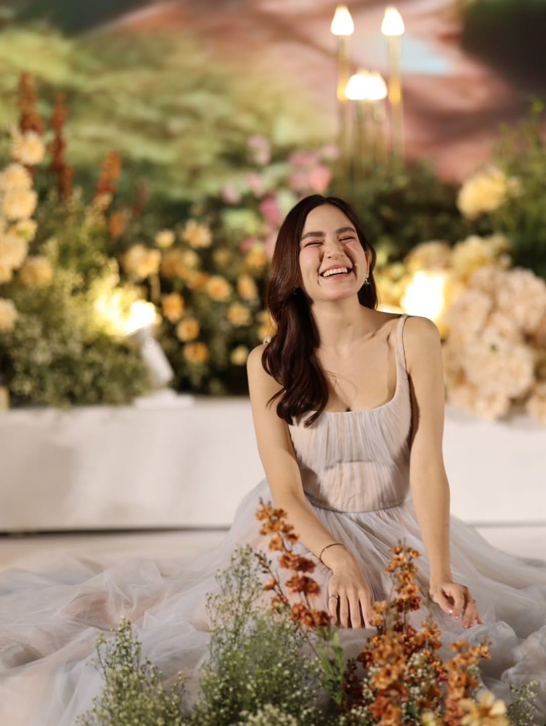 พลอย - ชิดจันทร์ ห่ง