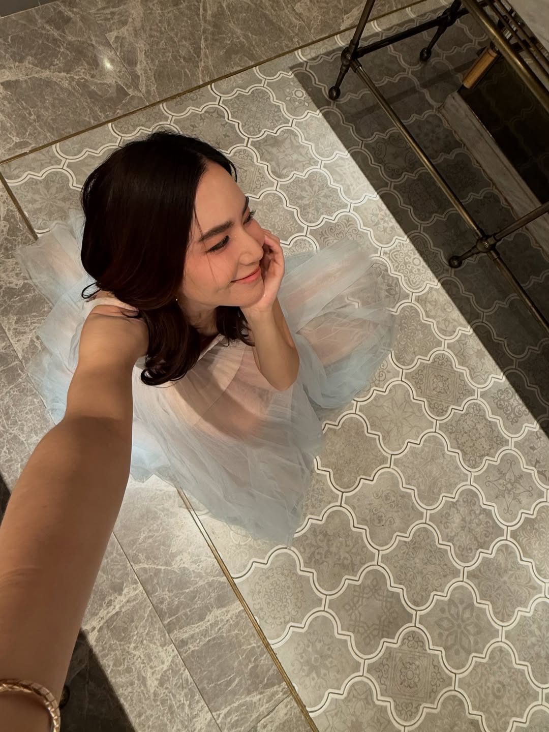 พลอย - ชิดจันทร์ ห่ง