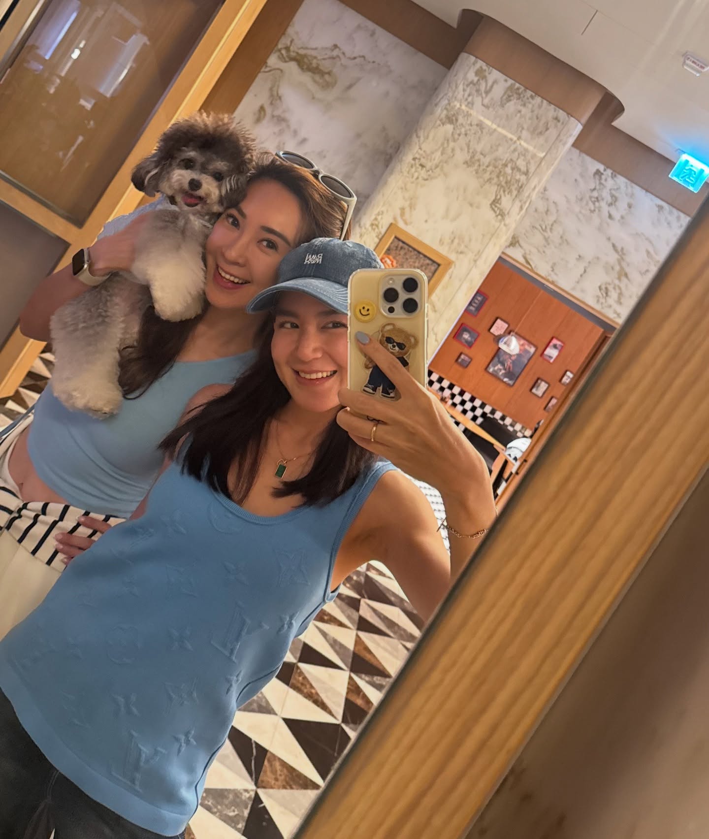 พลอย - ชิดจันทร์ ห่ง