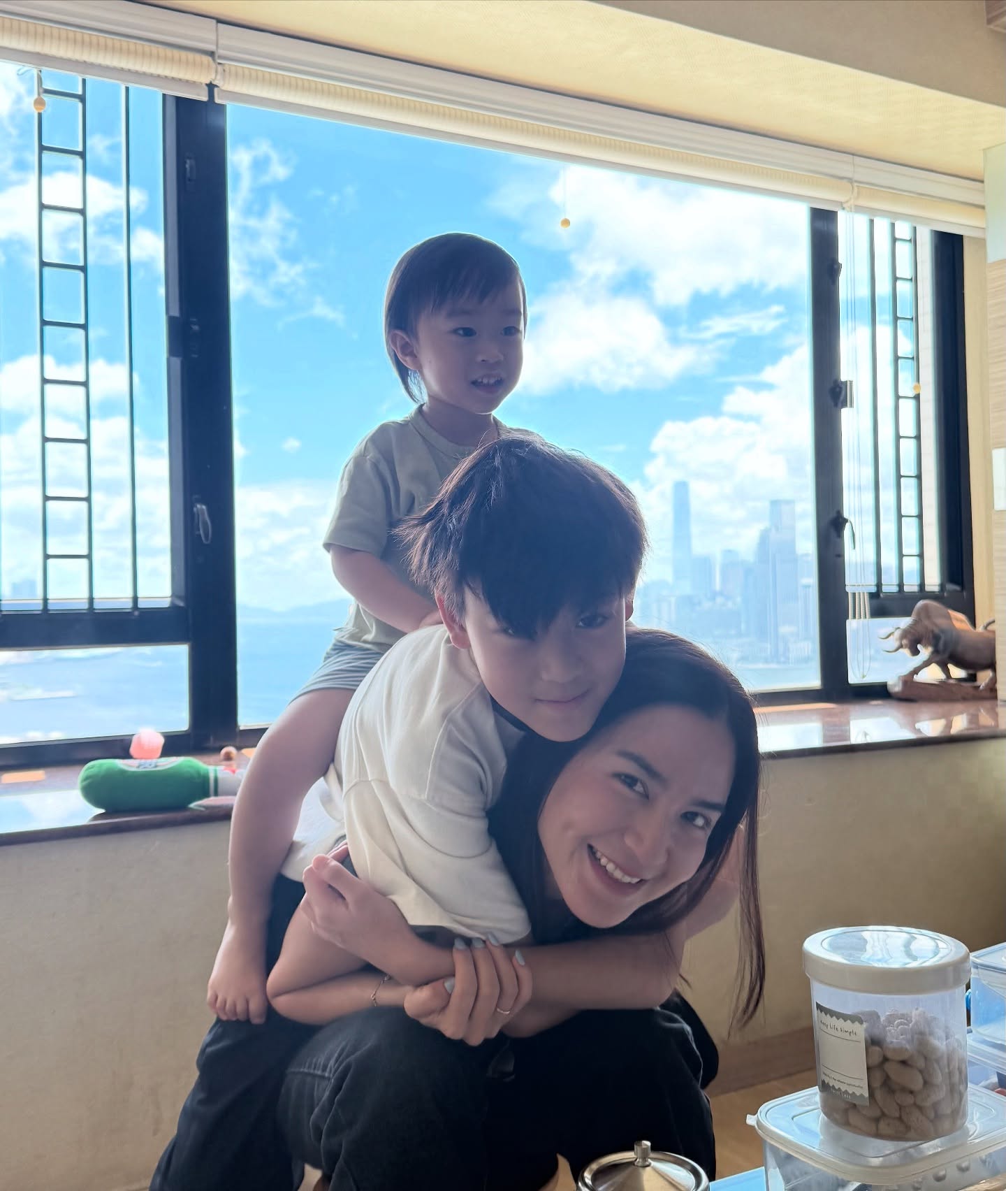 พลอย - ชิดจันทร์ ห่ง