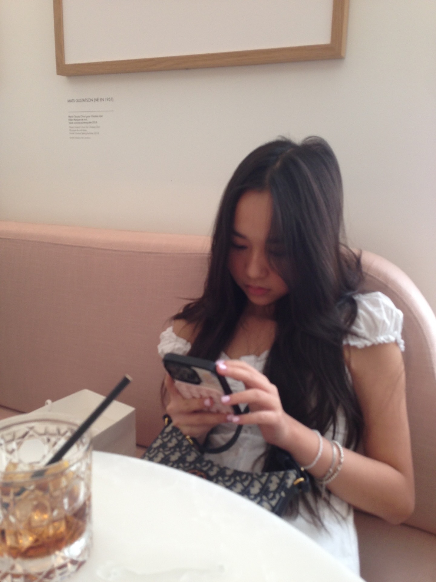 พลอย - ชิดจันทร์ ห่ง