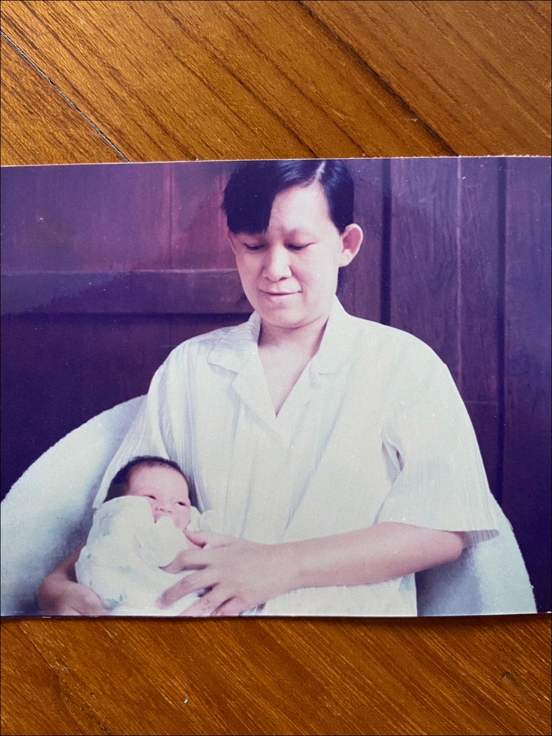 พลอย - ชิดจันทร์ ห่ง