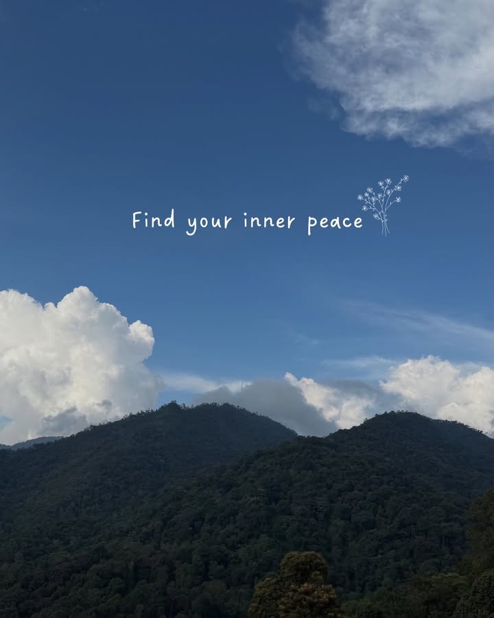 พลอย - ชิดจันทร์ ห่ง