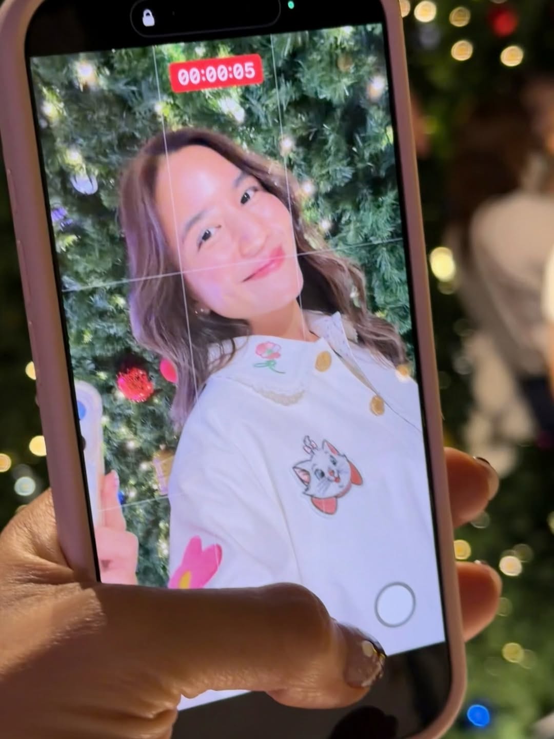 พลอย - ชิดจันทร์ ห่ง