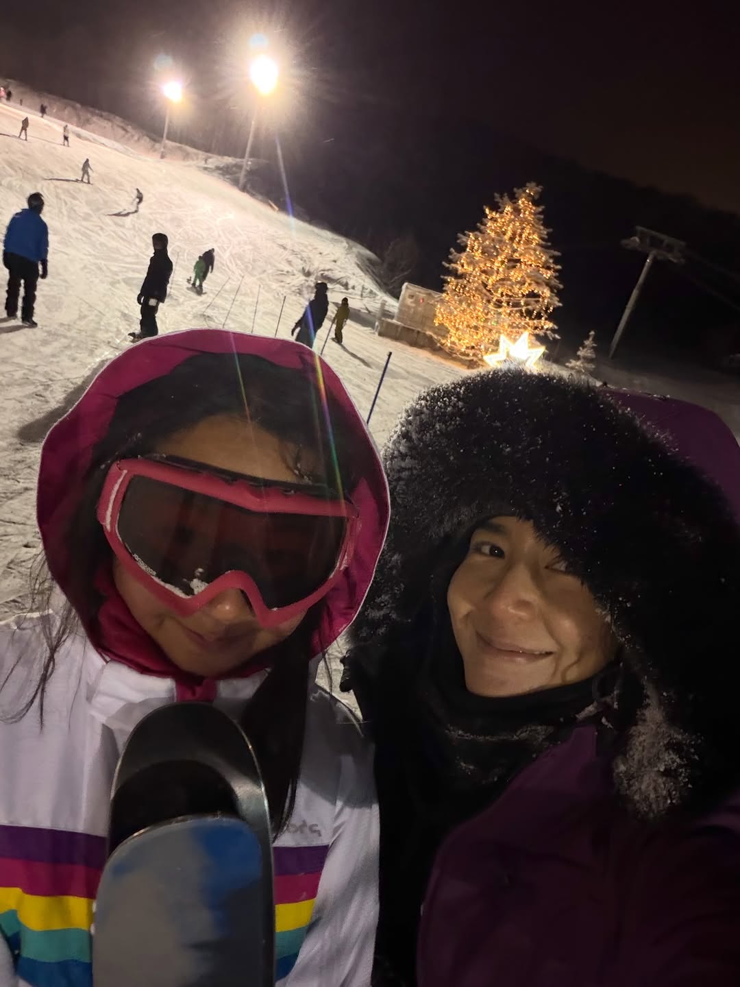 พลอย - ชิดจันทร์ ห่ง