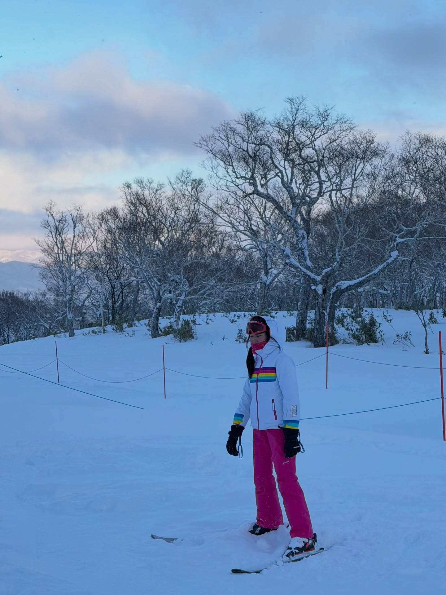 พลอย - ชิดจันทร์ ห่ง