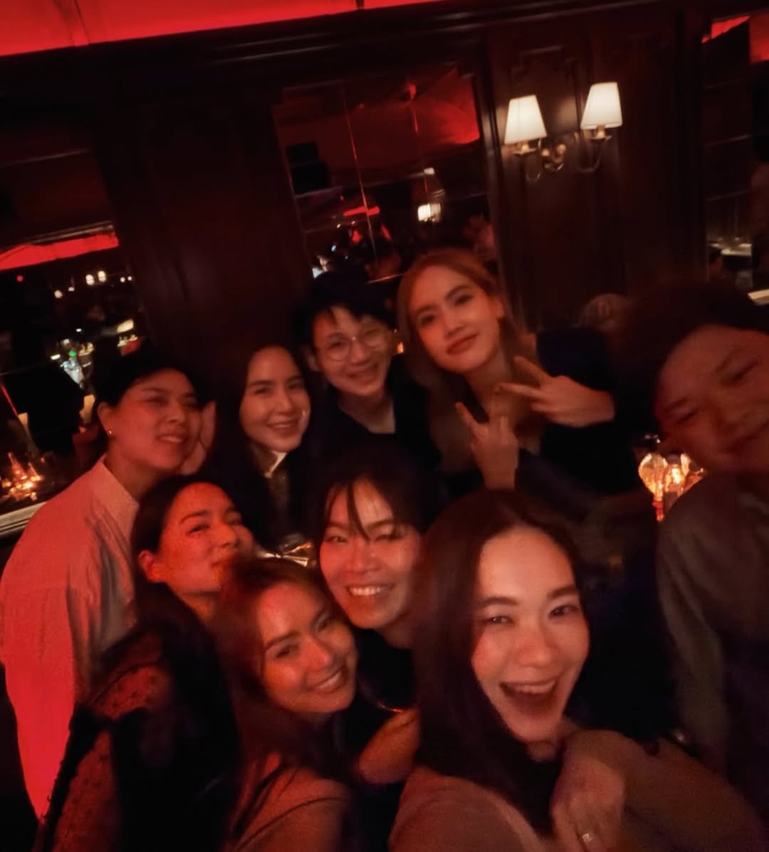 พลอย - ชิดจันทร์ ห่ง