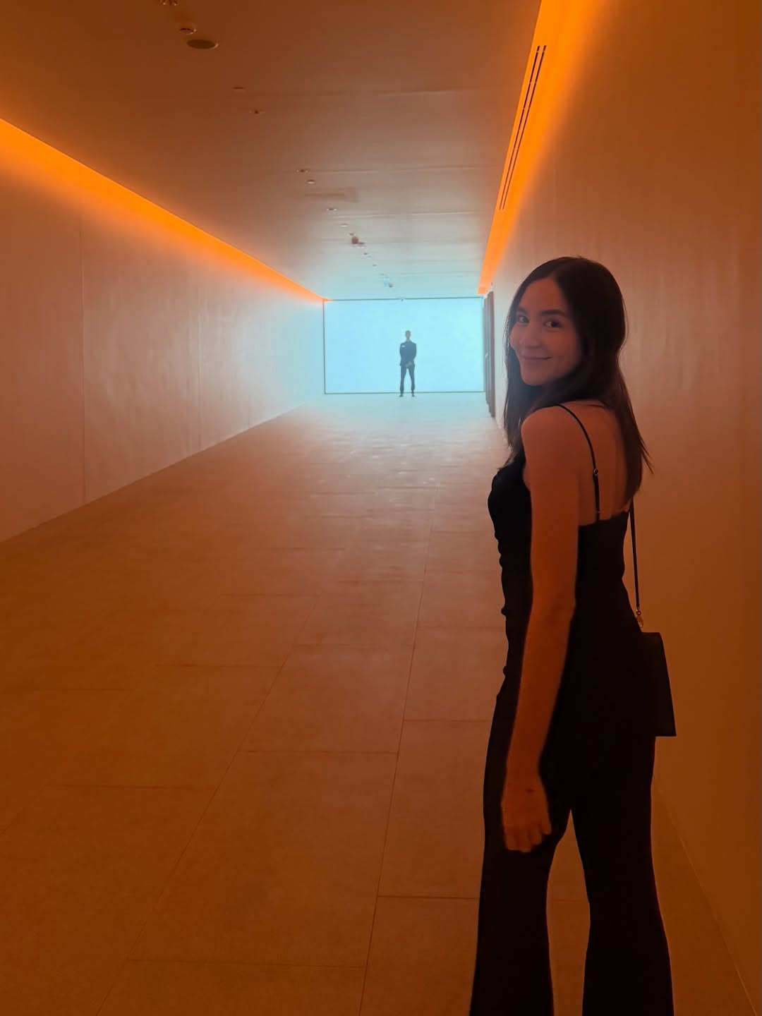 พลอย - ชิดจันทร์ ห่ง