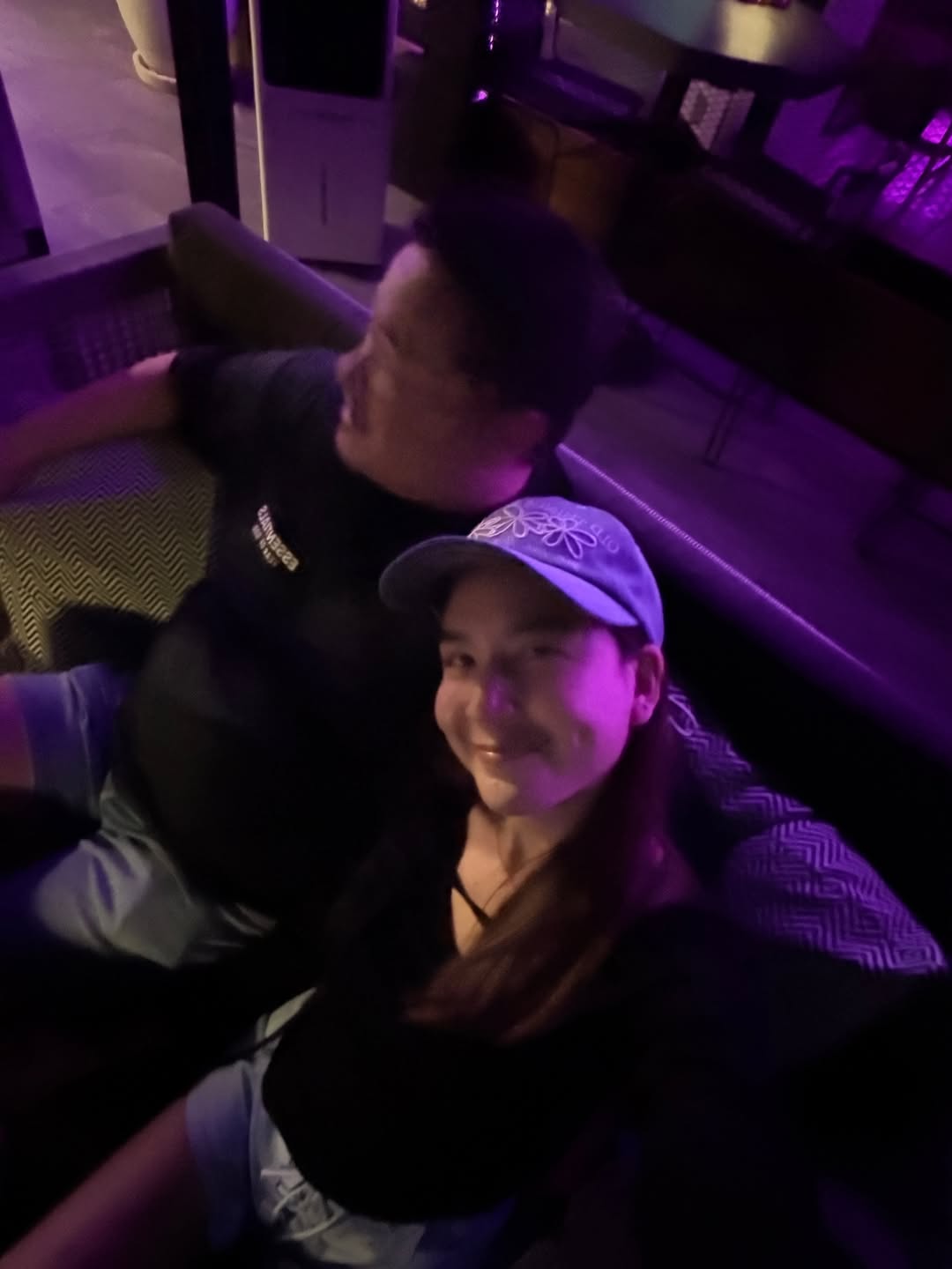 พลอย - ชิดจันทร์ ห่ง