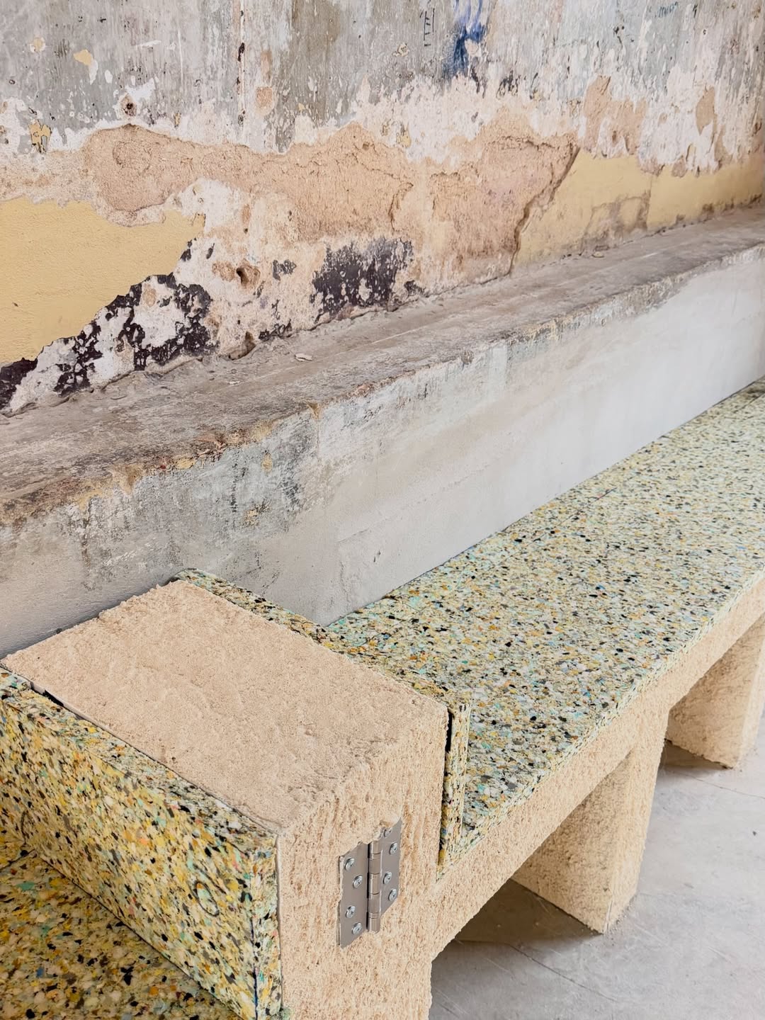 พลอย - ชิดจันทร์ ห่ง