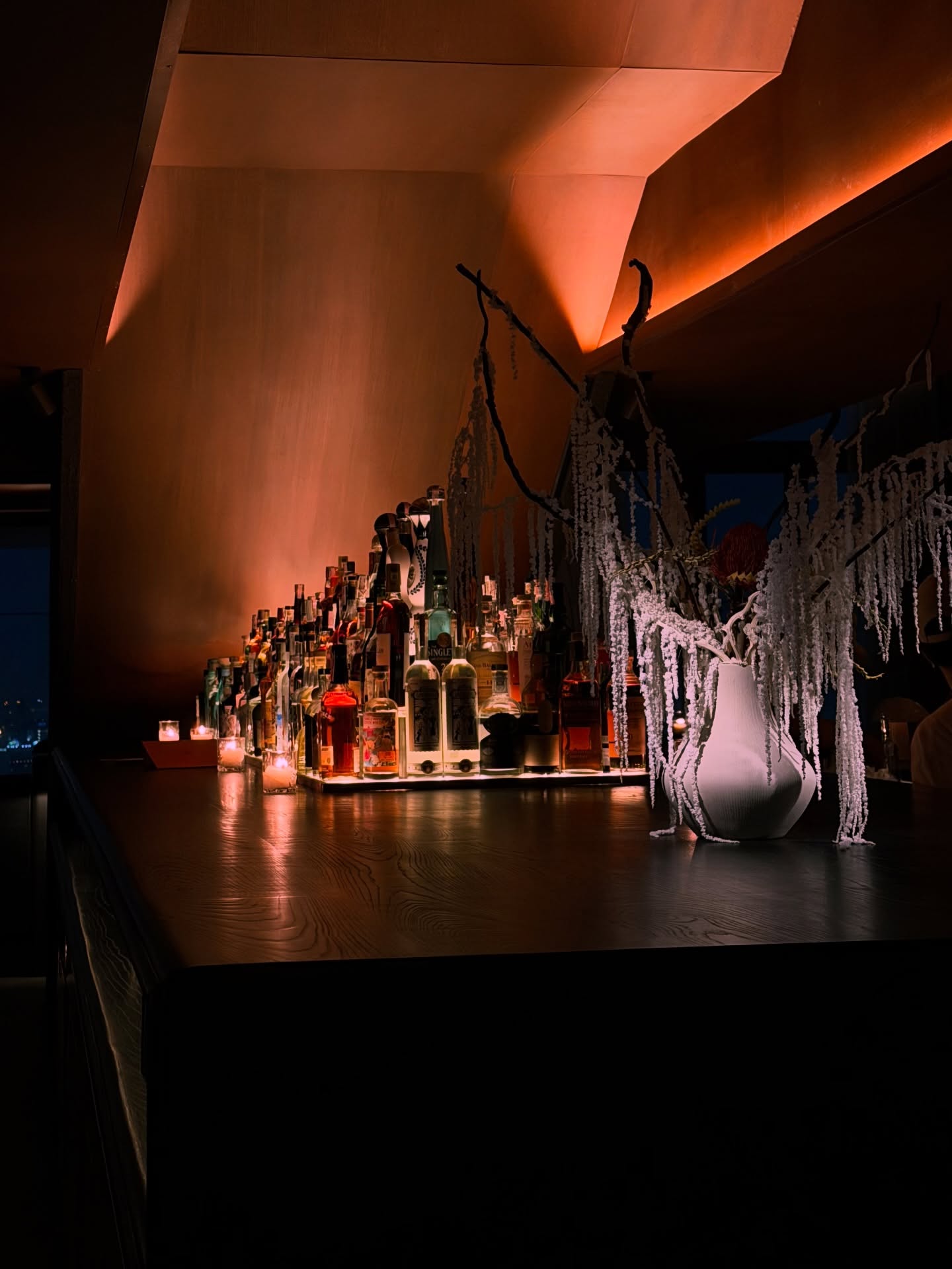 พลอย - ชิดจันทร์ ห่ง