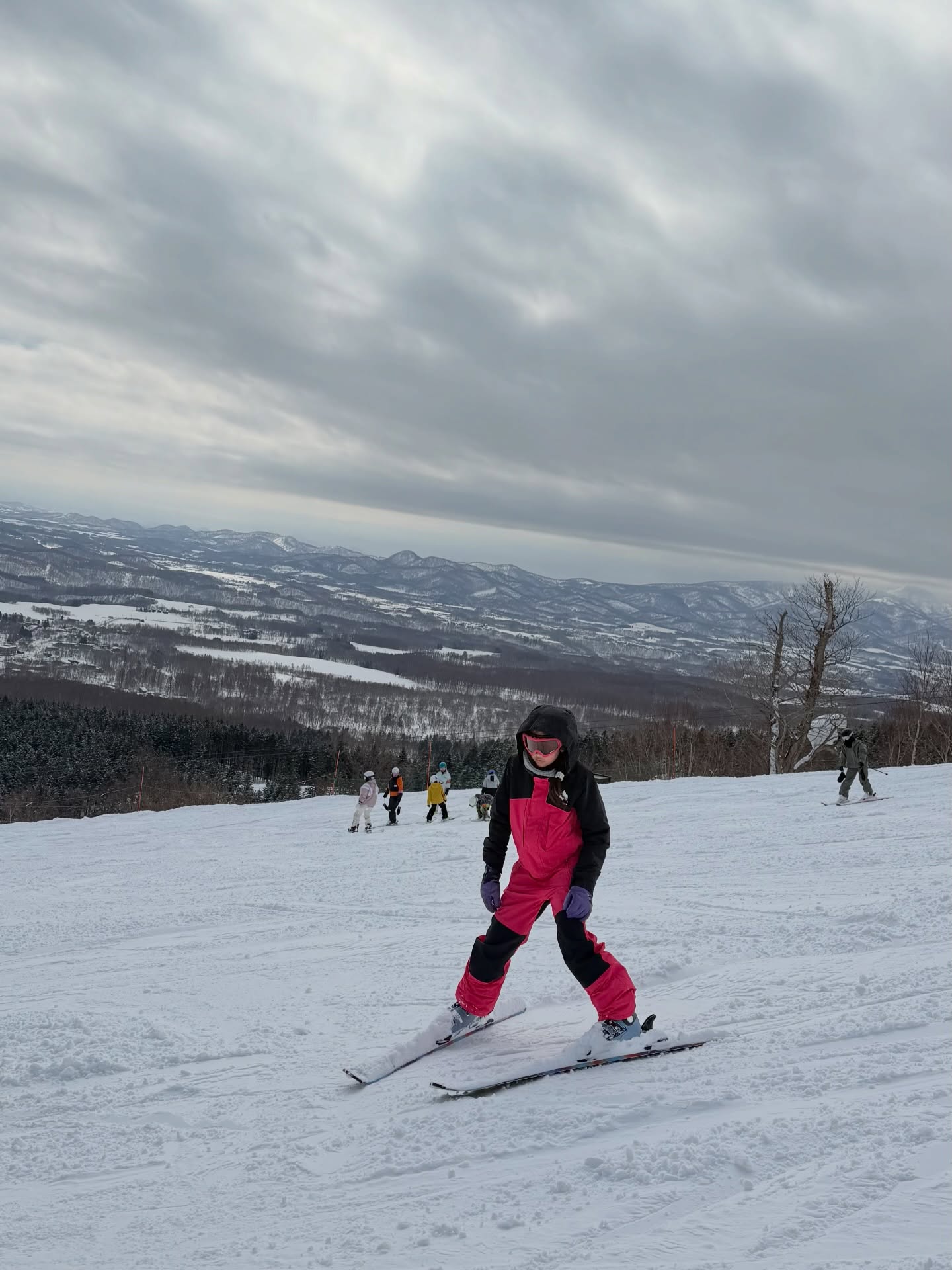 พลอย - ชิดจันทร์ ห่ง