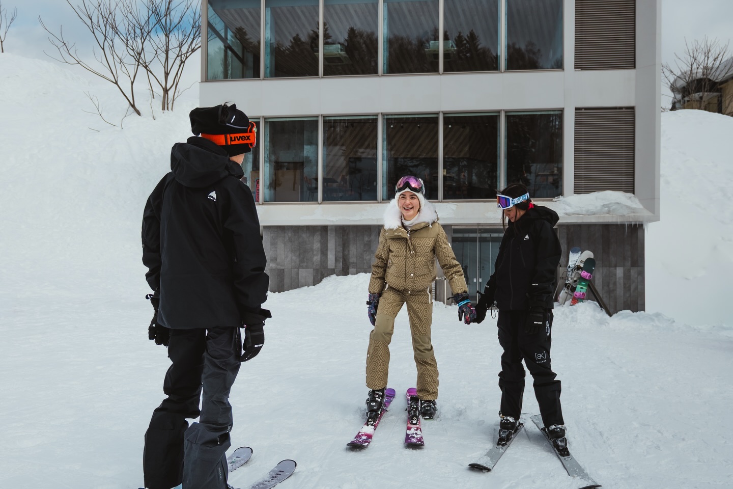 พลอย - ชิดจันทร์ ห่ง