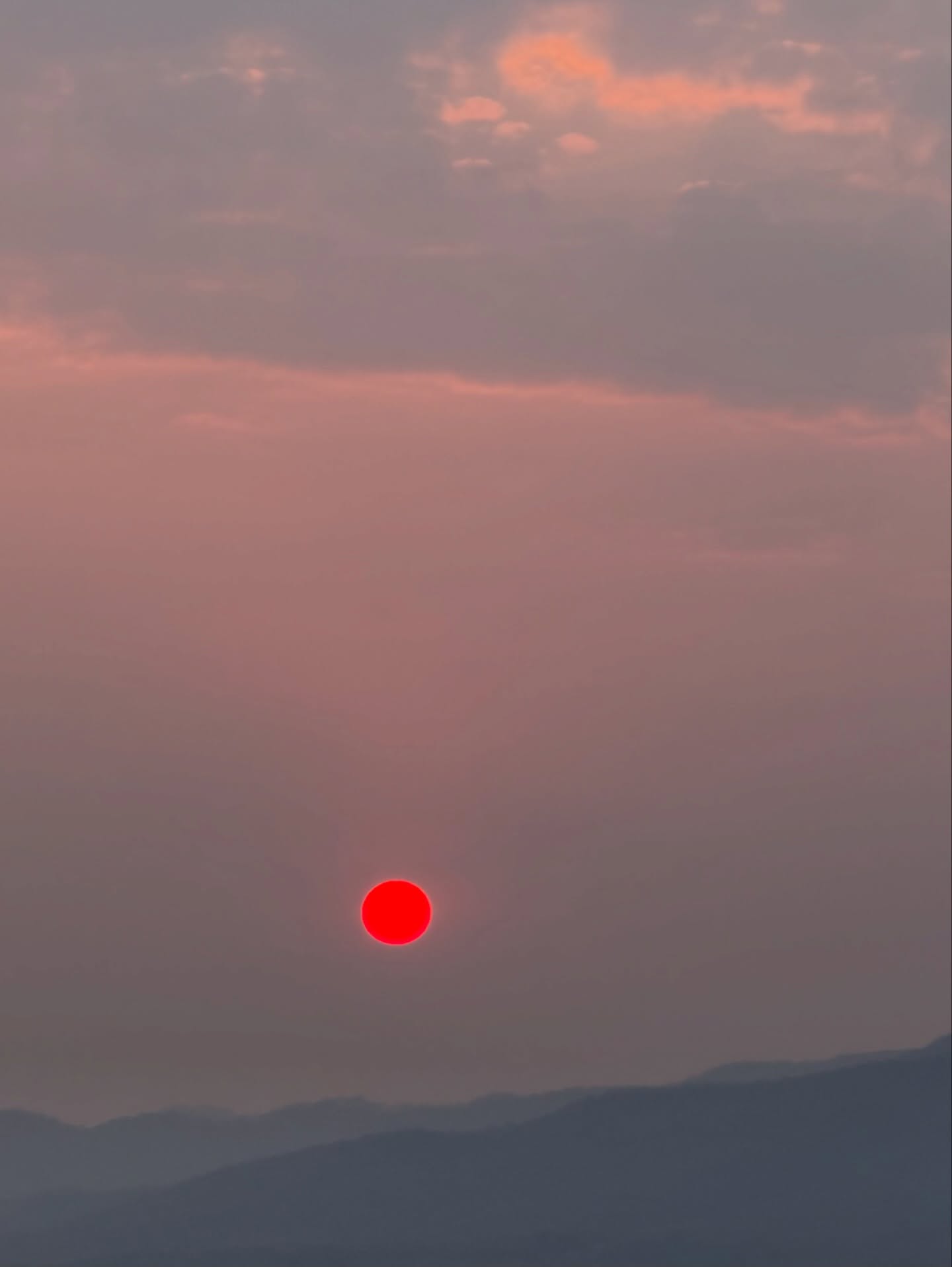 พลอย - ชิดจันทร์ ห่ง