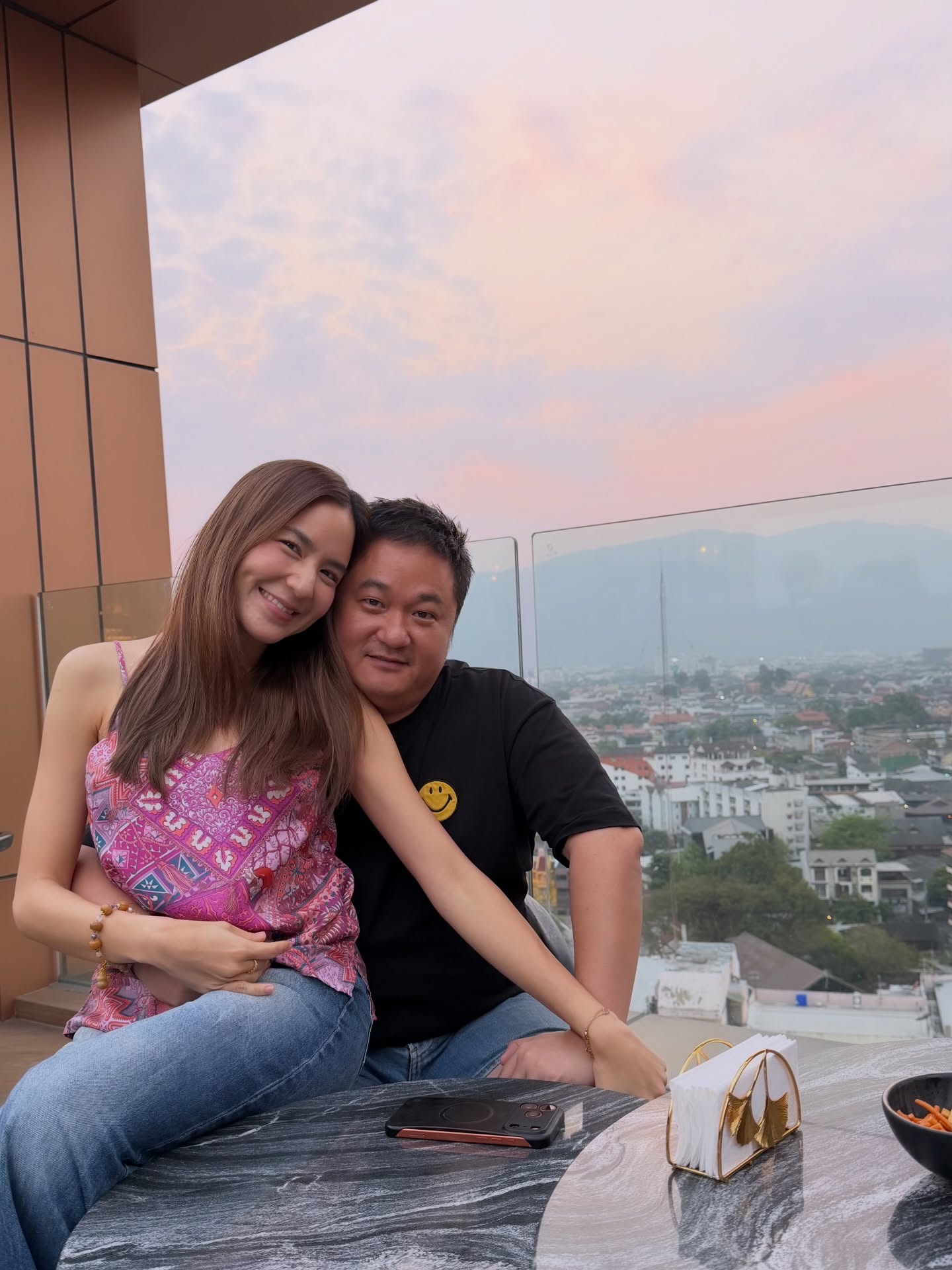 พลอย - ชิดจันทร์ ห่ง