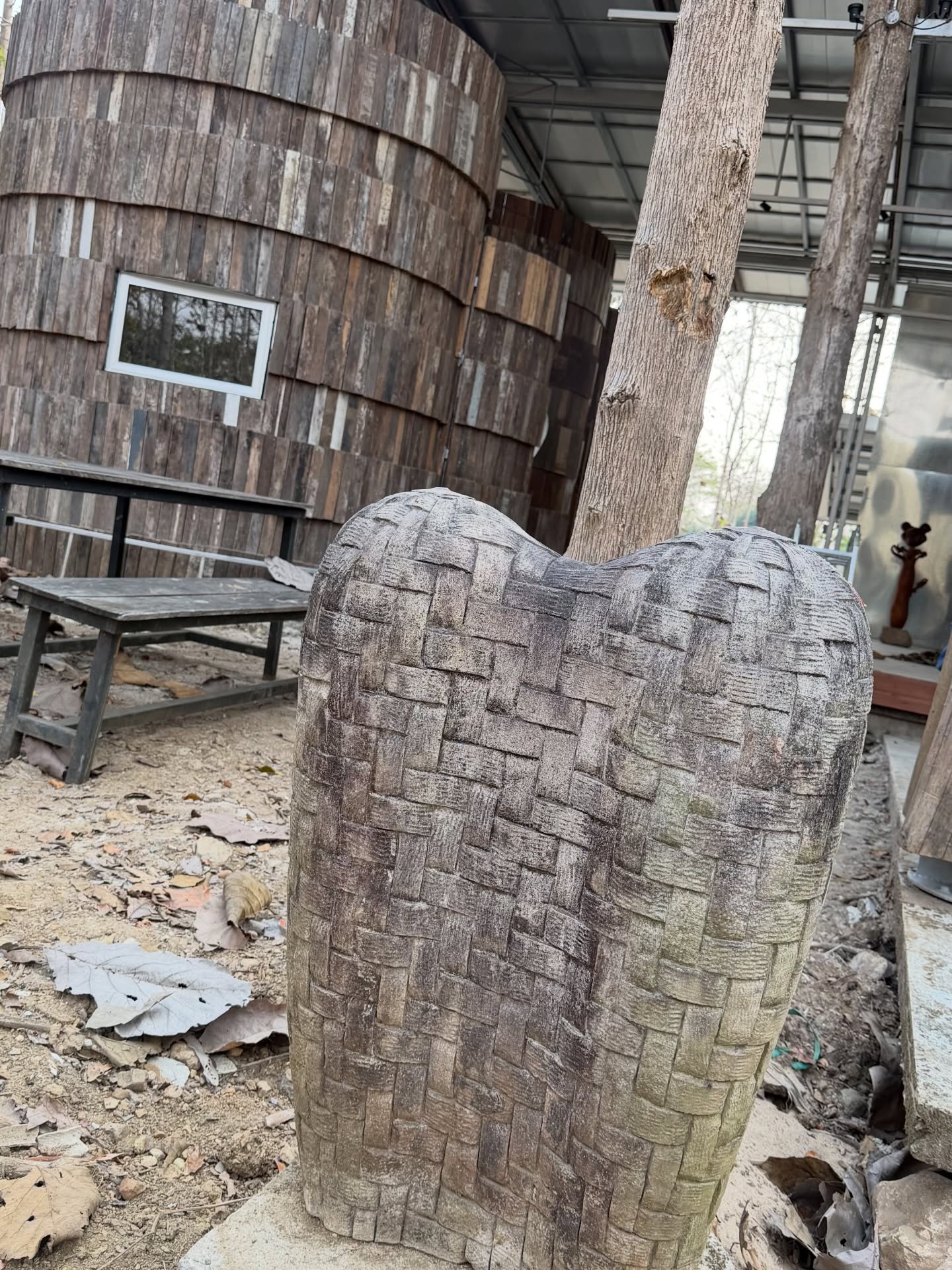 พลอย - ชิดจันทร์ ห่ง