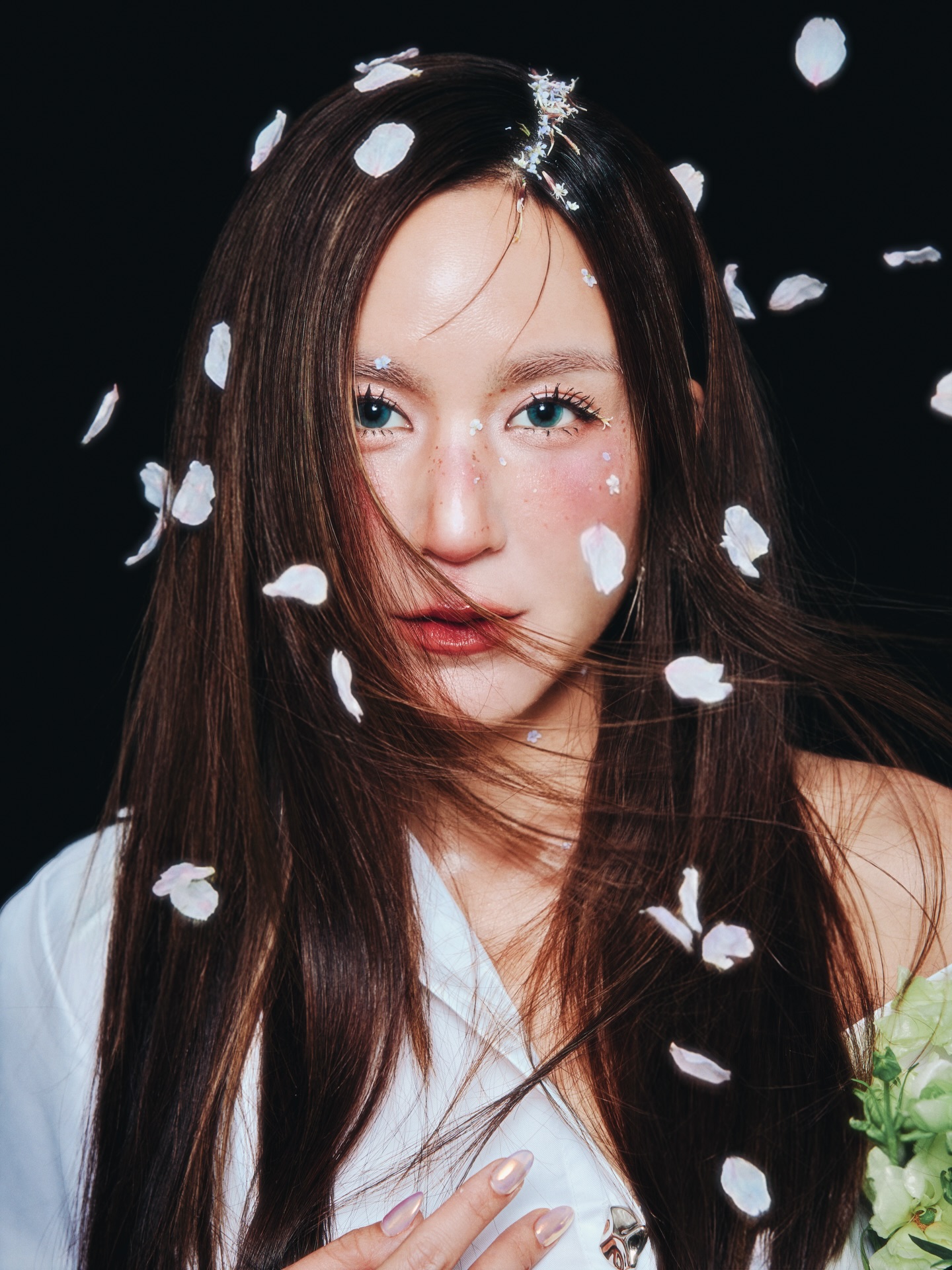 พลอย - ชิดจันทร์ ห่ง