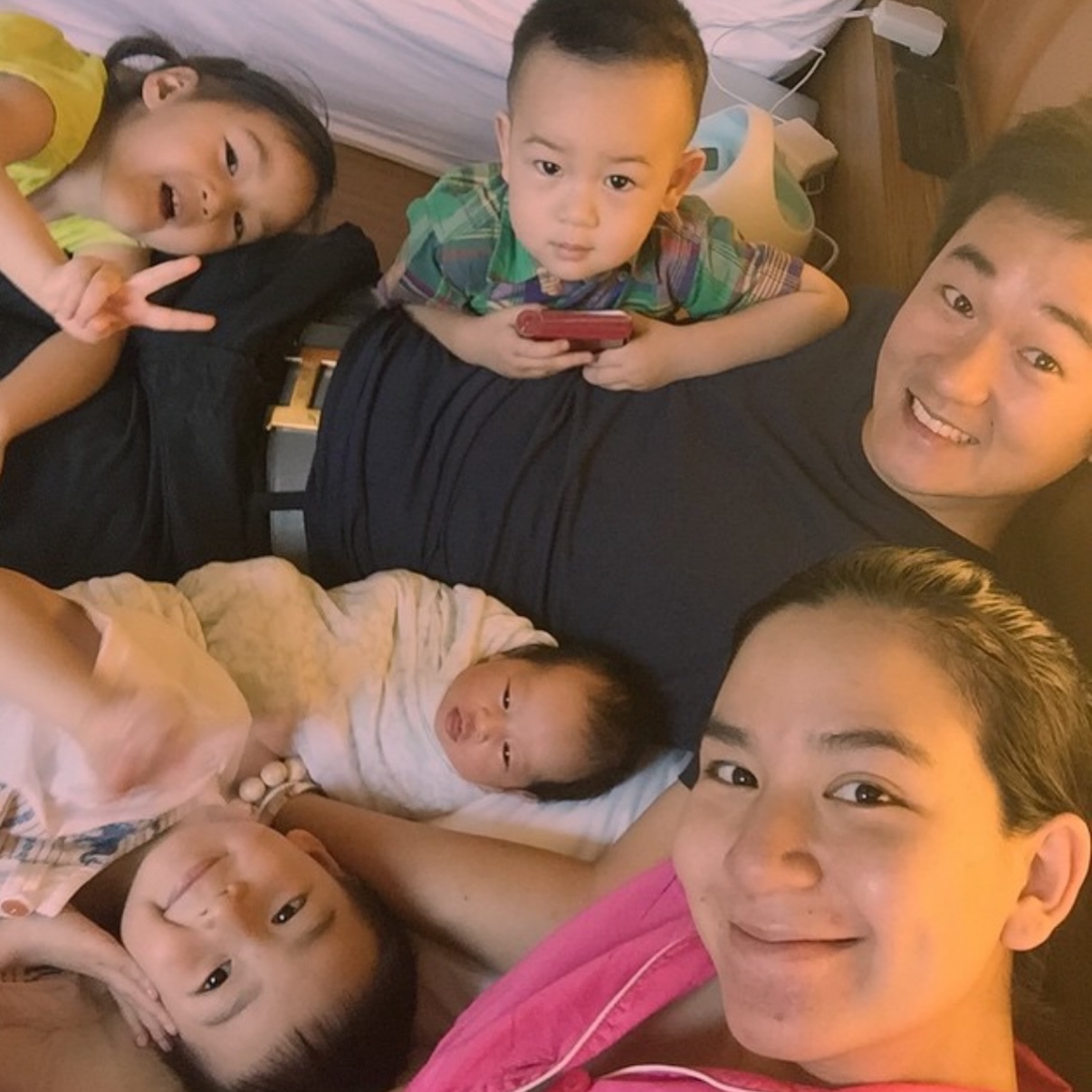 พลอย - ชิดจันทร์ ห่ง