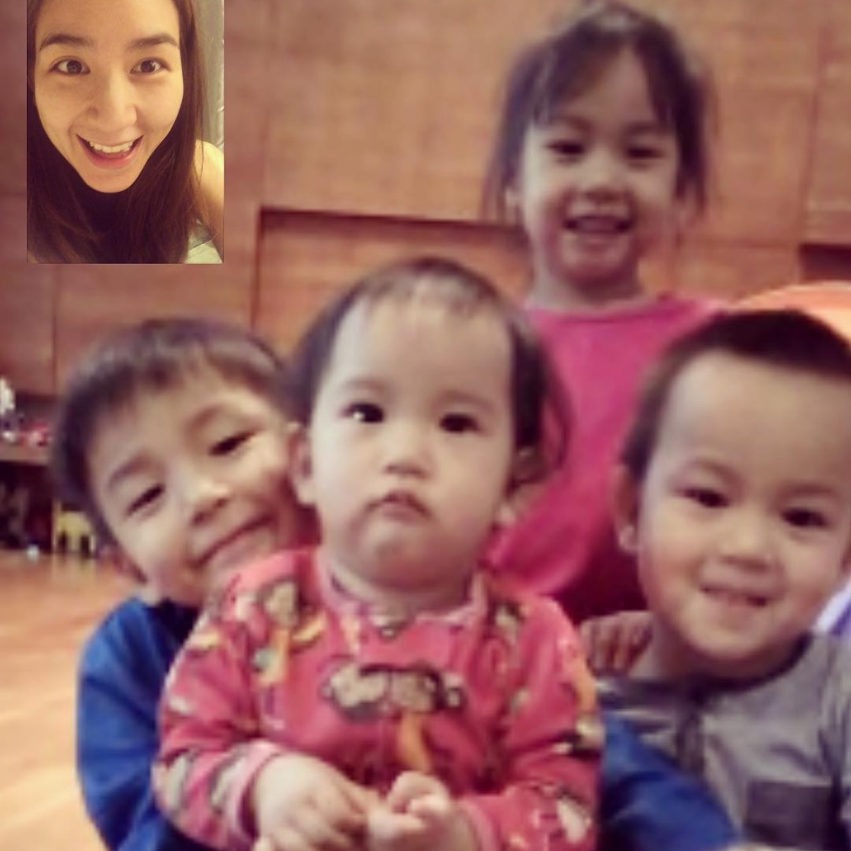 พลอย - ชิดจันทร์ ห่ง