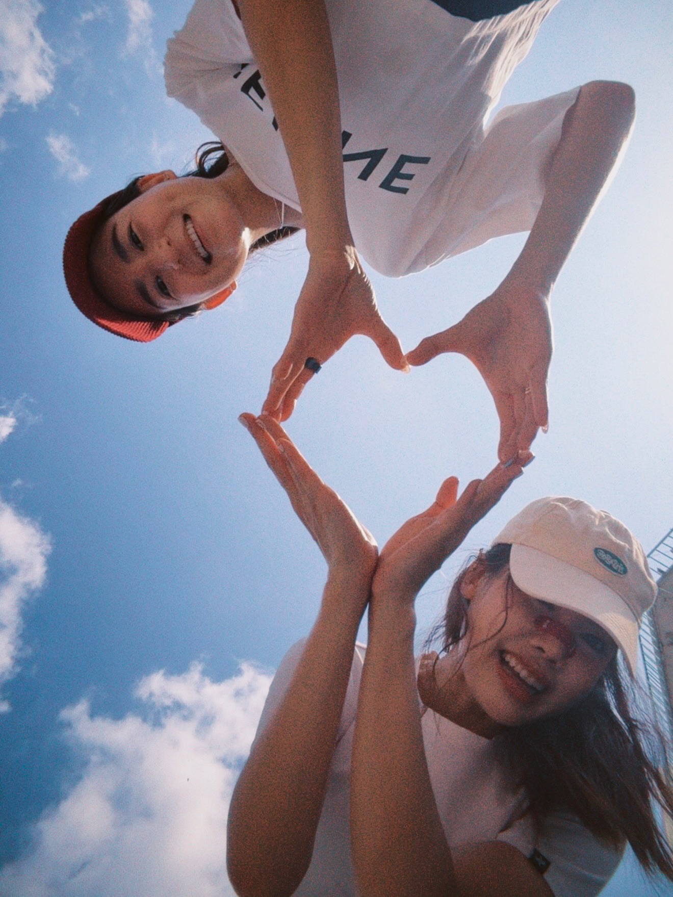 พลอย - ชิดจันทร์ ห่ง