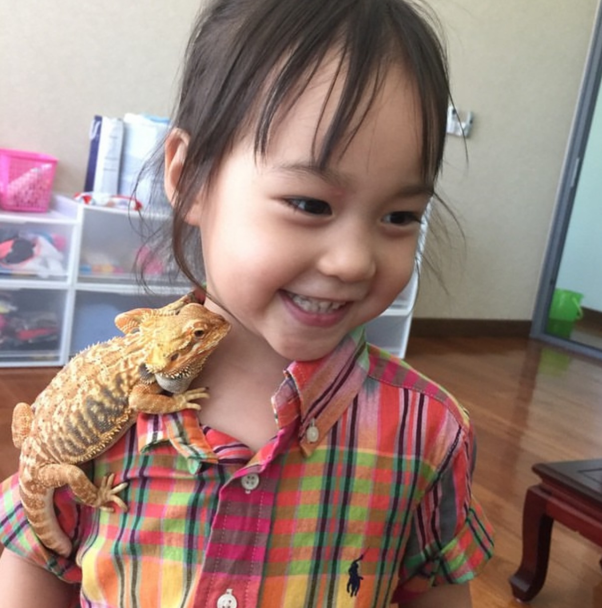 พลอย - ชิดจันทร์ ห่ง