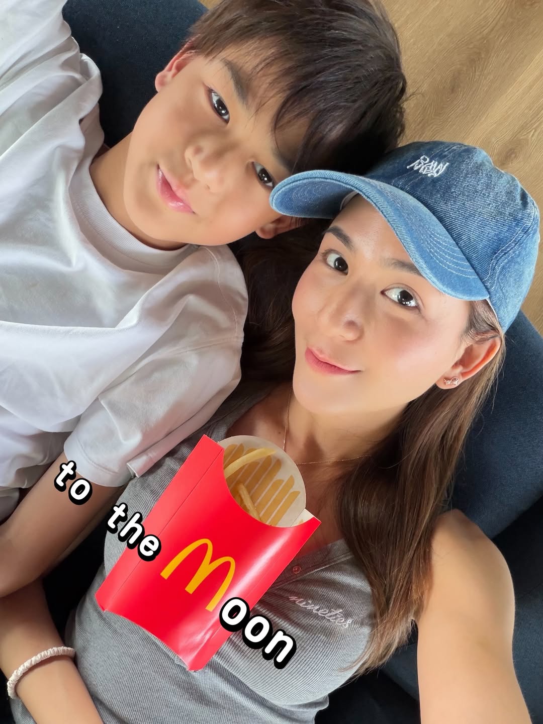 พลอย - ชิดจันทร์ ห่ง