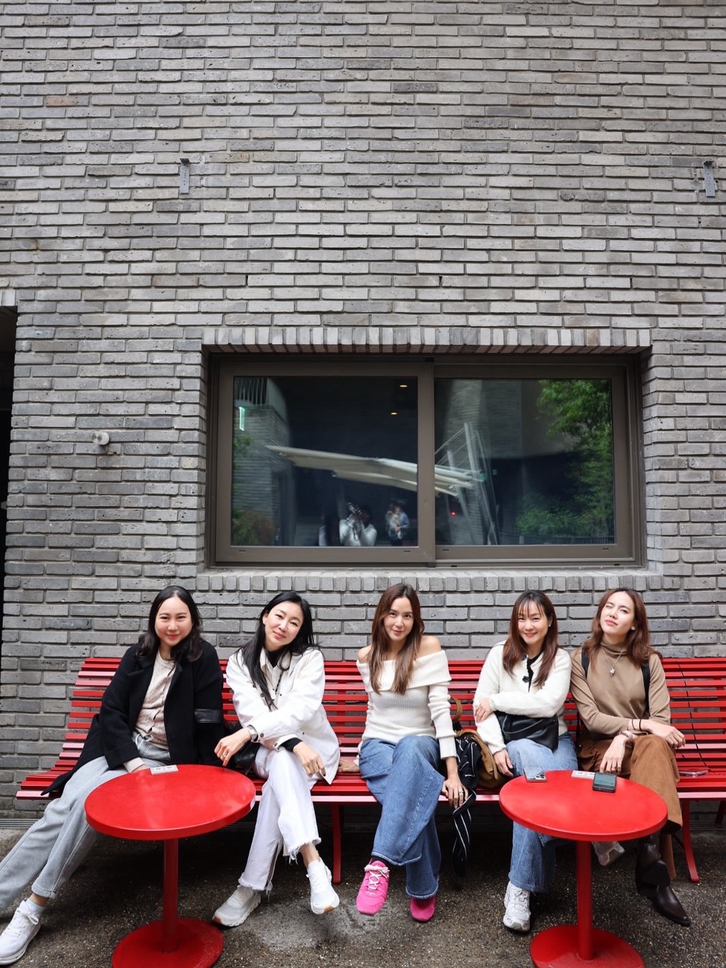 พลอย - ชิดจันทร์ ห่ง