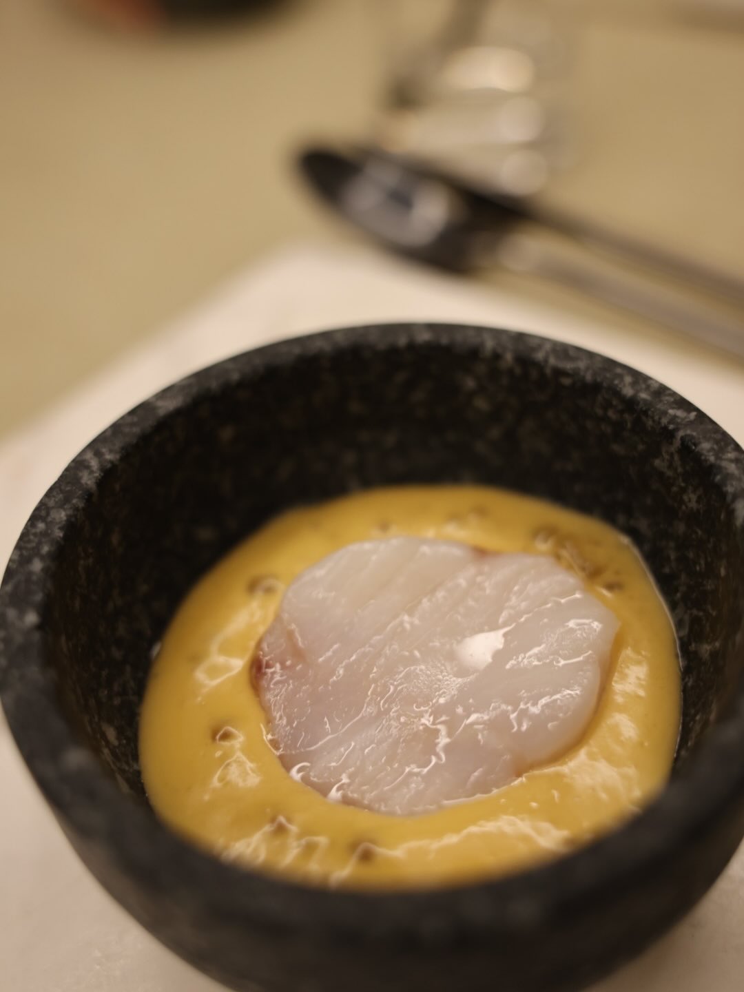 พลอย - ชิดจันทร์ ห่ง