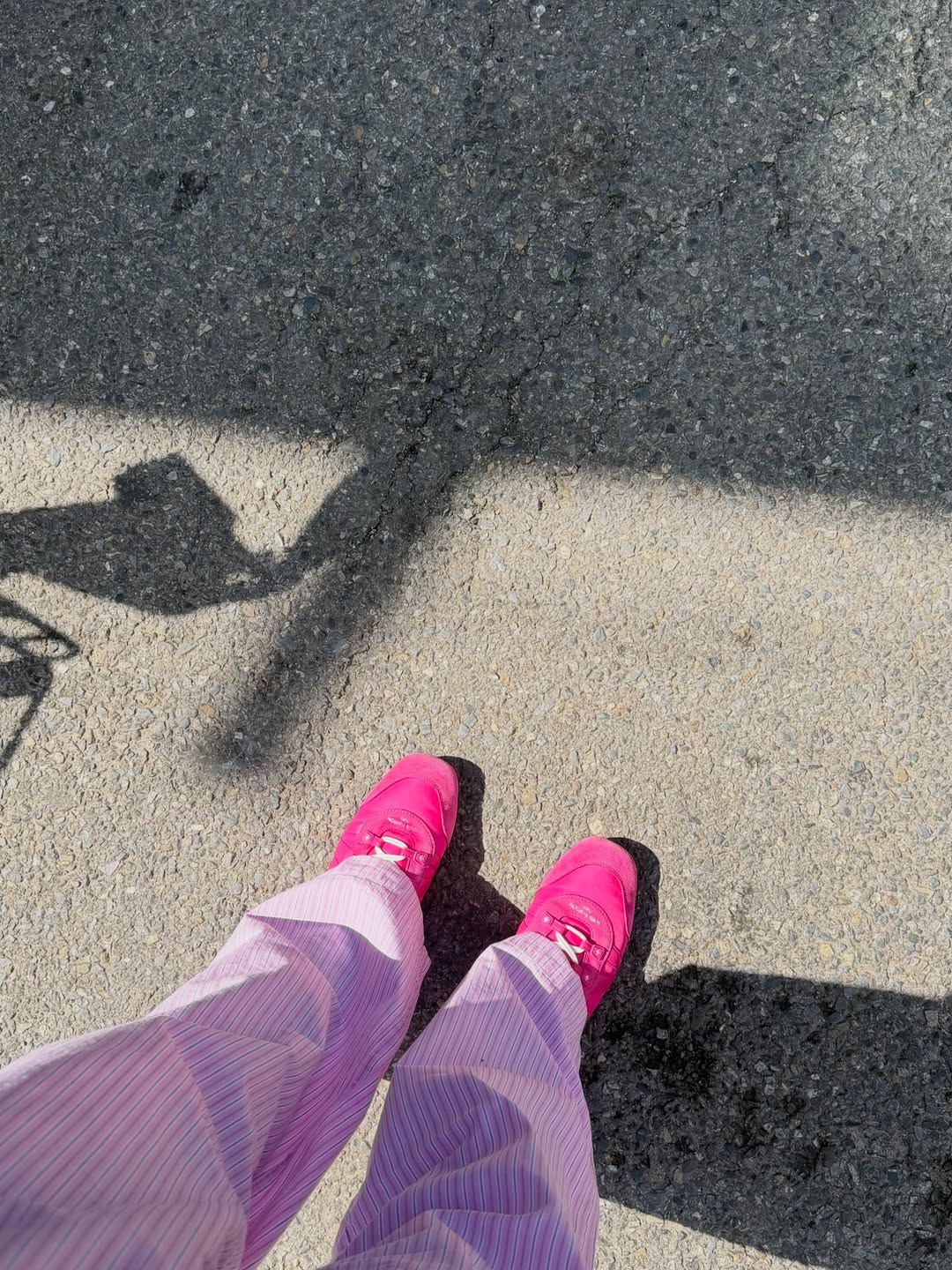 พลอย - ชิดจันทร์ ห่ง