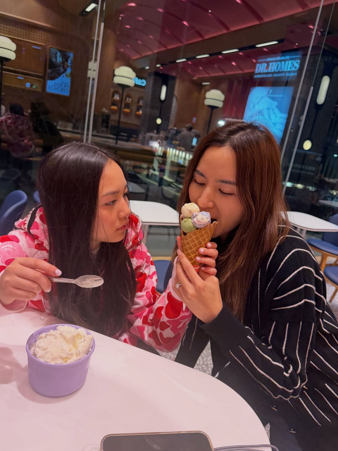 พลอย - ชิดจันทร์ ห่ง