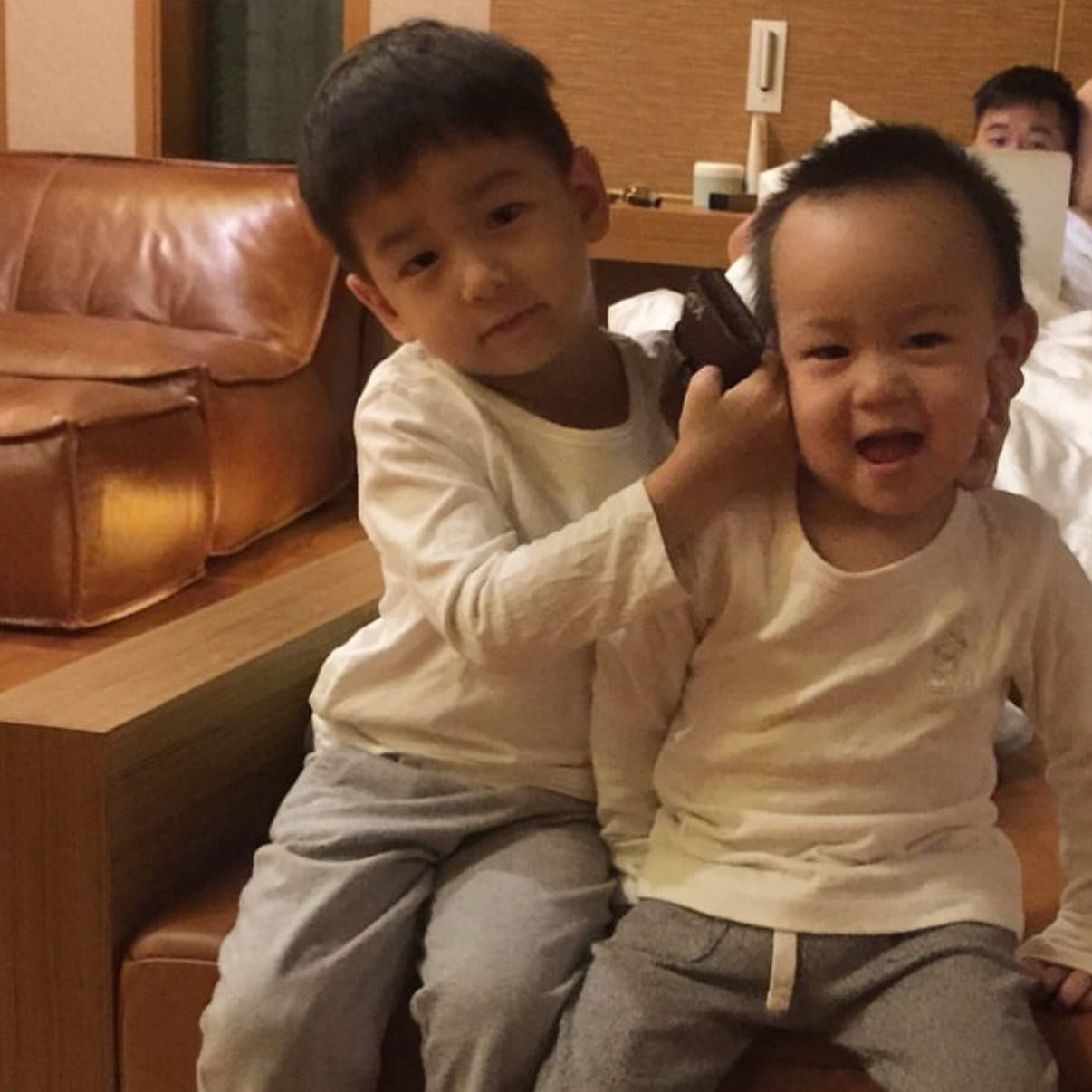 พลอย - ชิดจันทร์ ห่ง