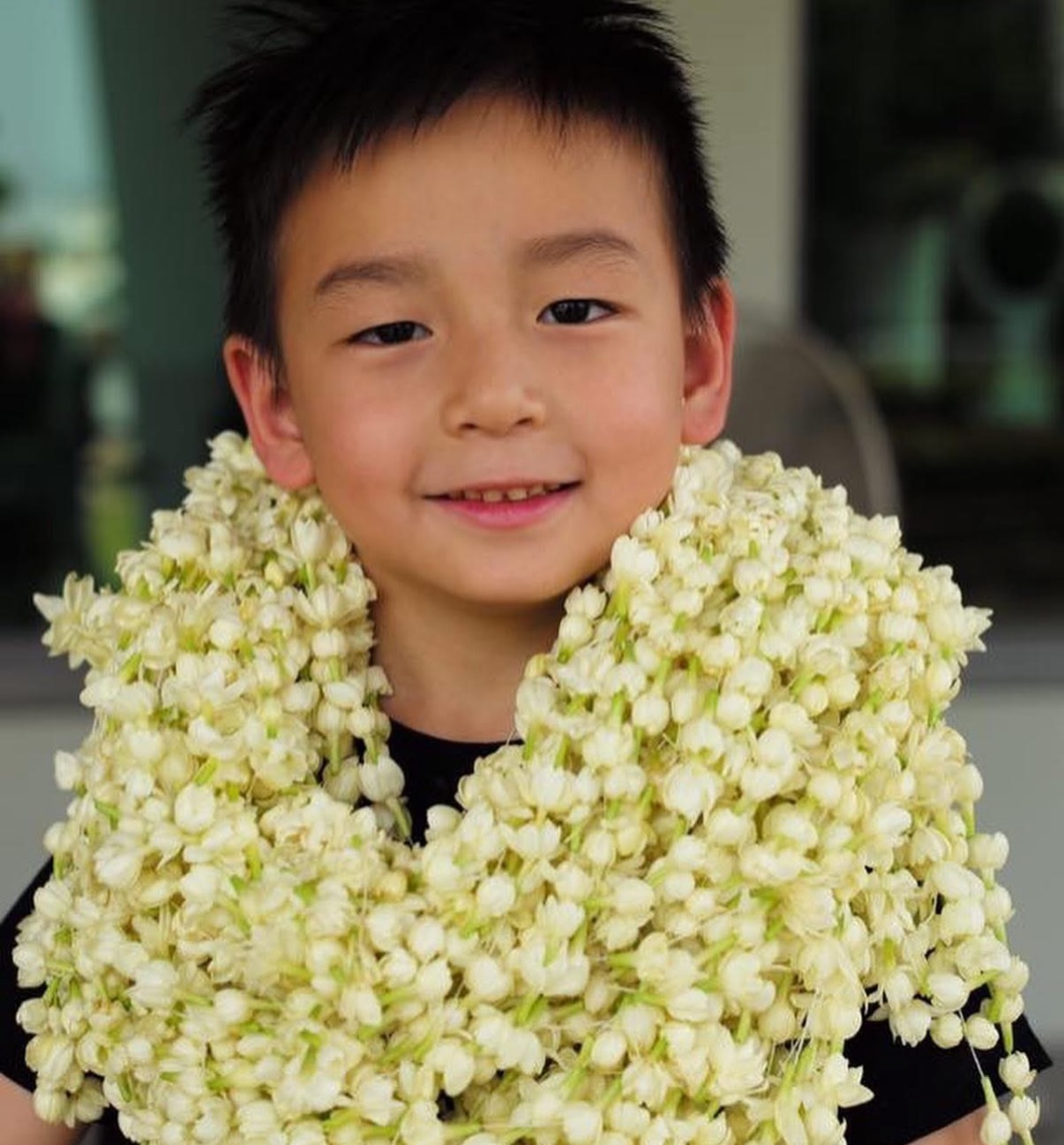 พลอย - ชิดจันทร์ ห่ง