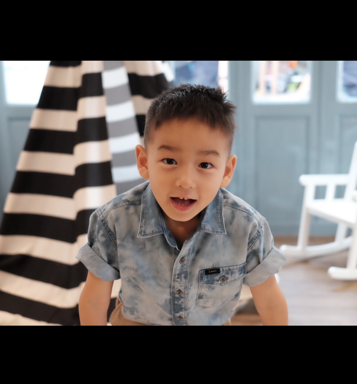 พลอย - ชิดจันทร์ ห่ง