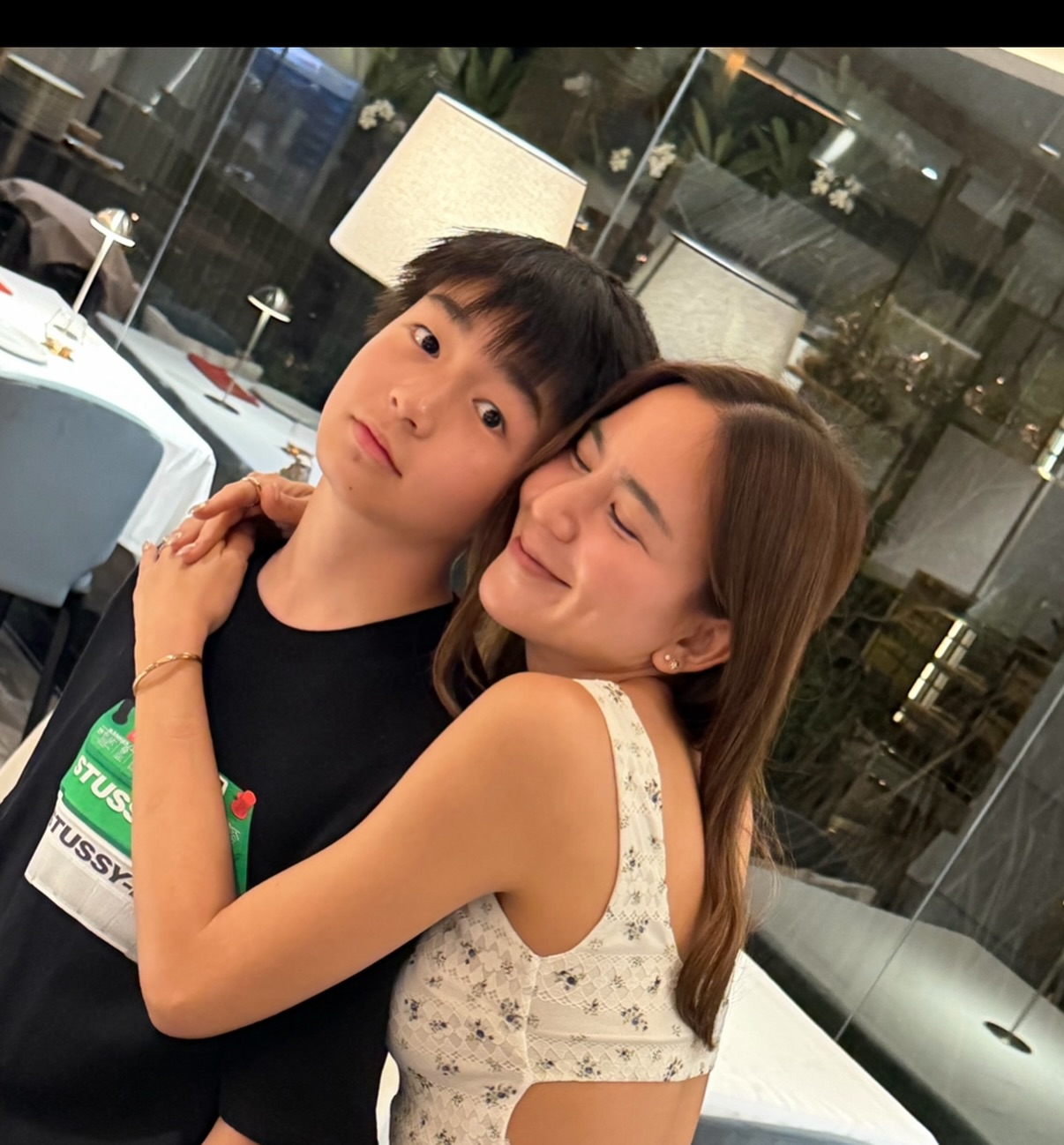 พลอย - ชิดจันทร์ ห่ง