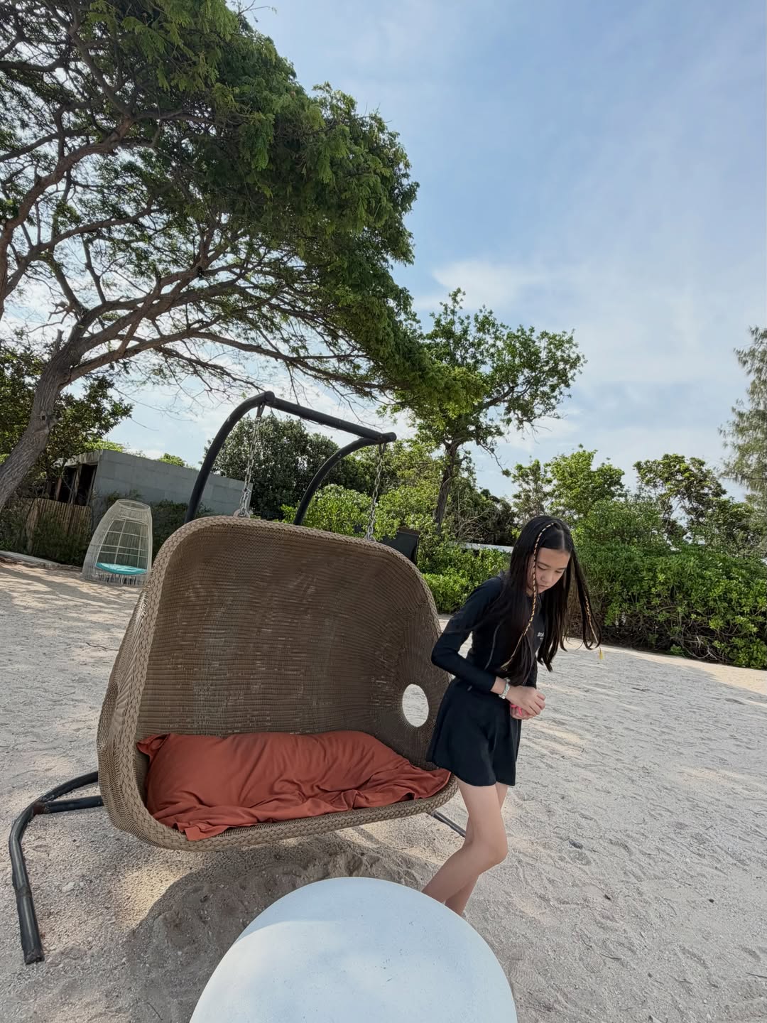 พลอย - ชิดจันทร์ ห่ง
