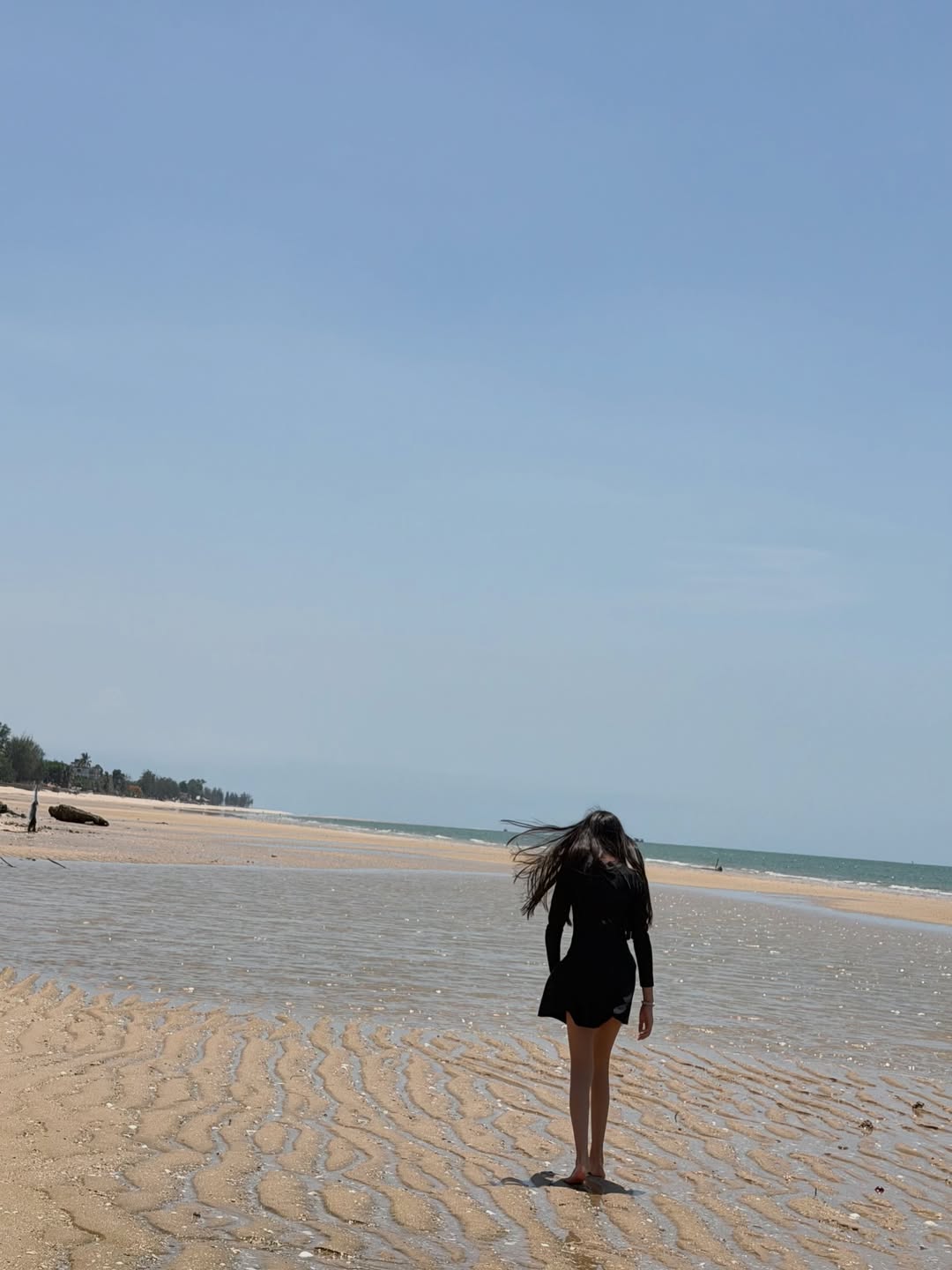 พลอย - ชิดจันทร์ ห่ง