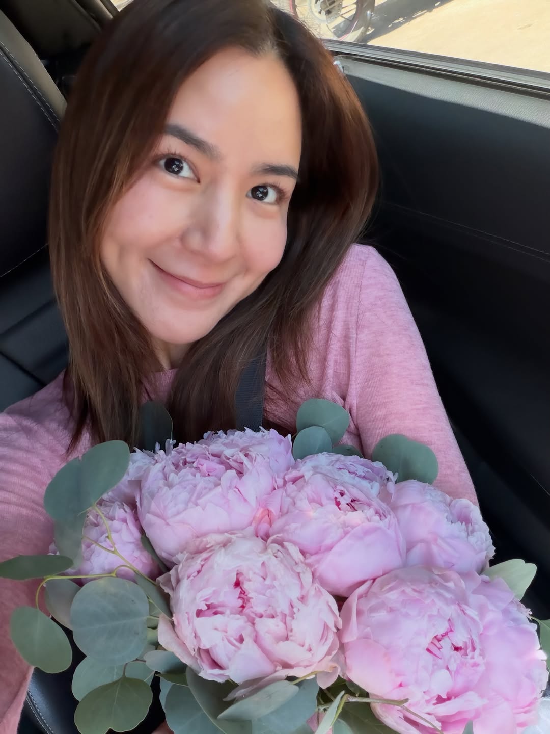 พลอย - ชิดจันทร์ ห่ง