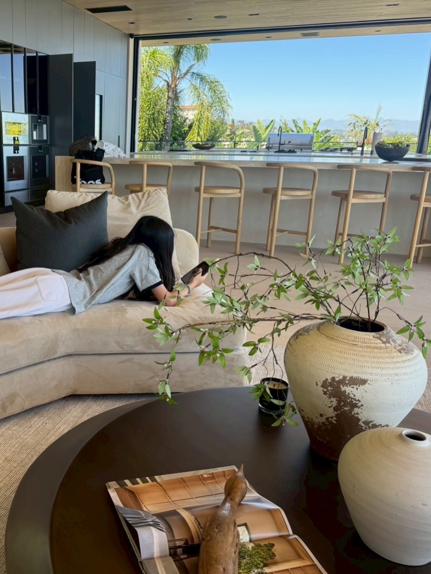 พลอย - ชิดจันทร์ ห่ง