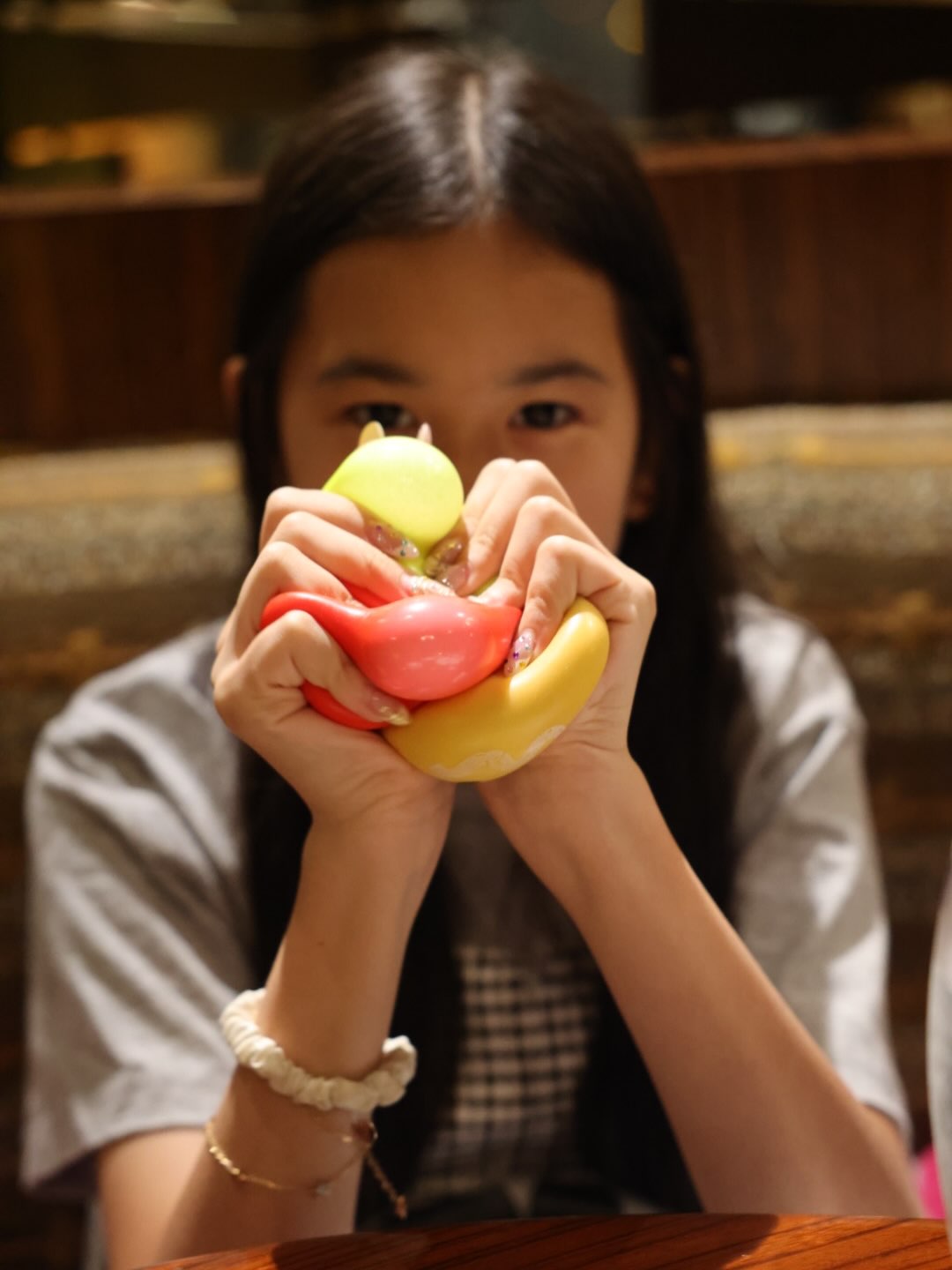 พลอย - ชิดจันทร์ ห่ง