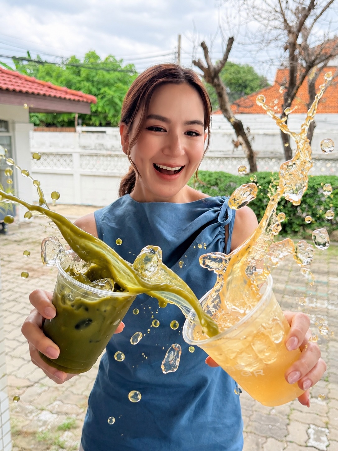 พลอย - ชิดจันทร์ ห่ง