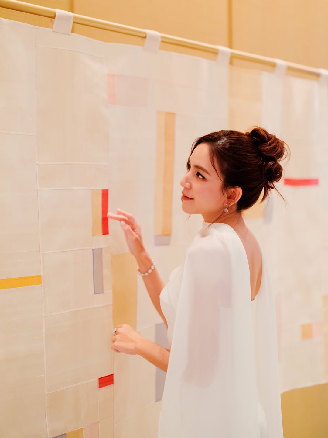พลอย - ชิดจันทร์ ห่ง