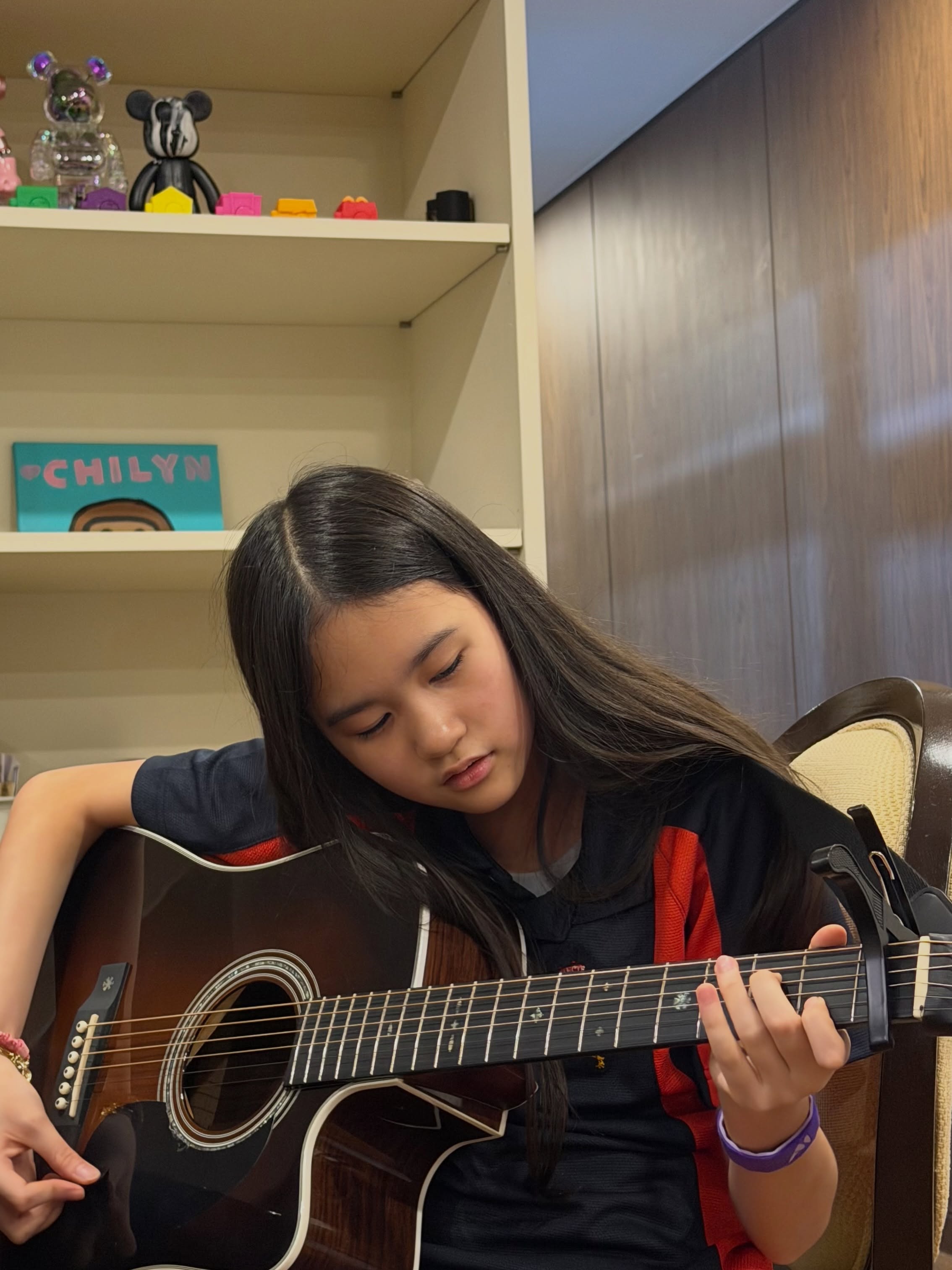 พลอย - ชิดจันทร์ ห่ง