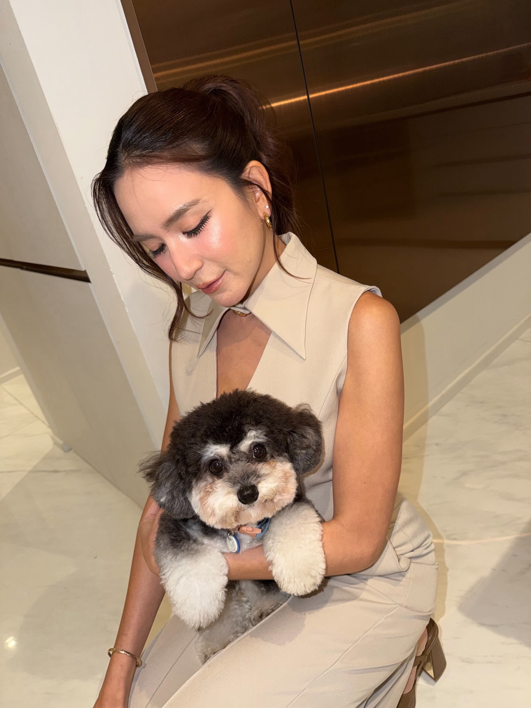 พลอย - ชิดจันทร์ ห่ง