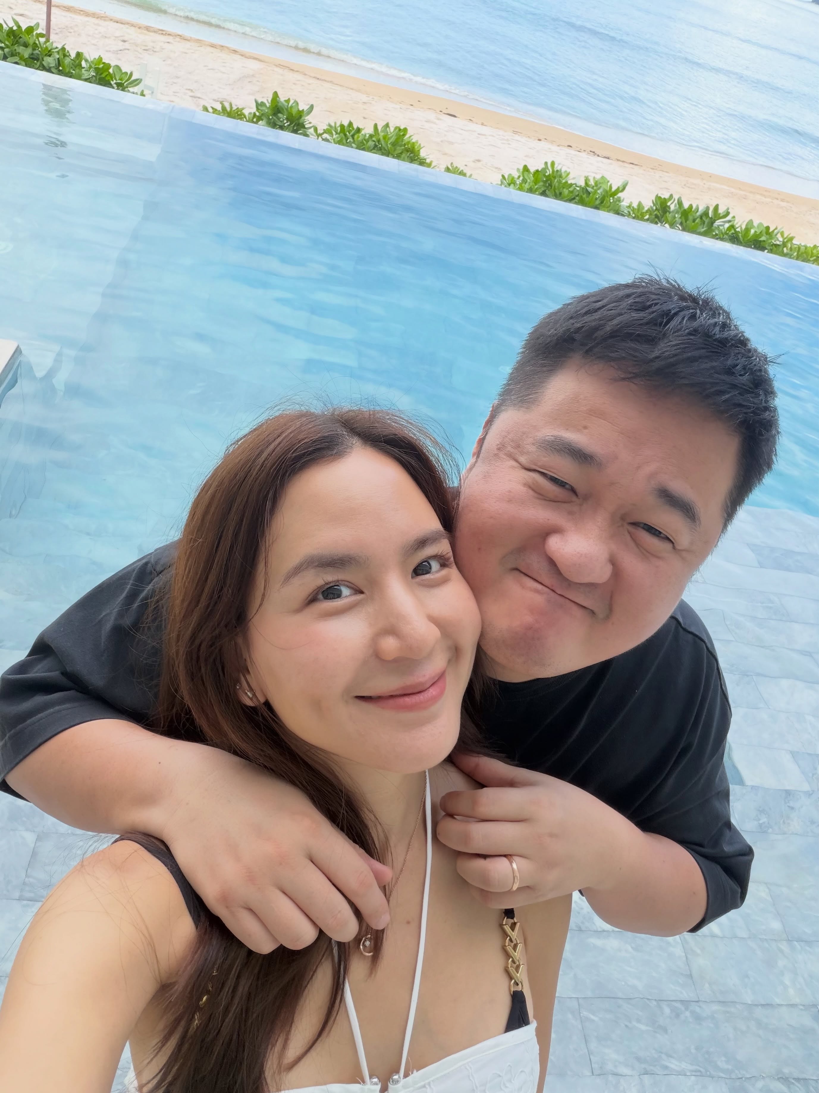 พลอย - ชิดจันทร์ ห่ง