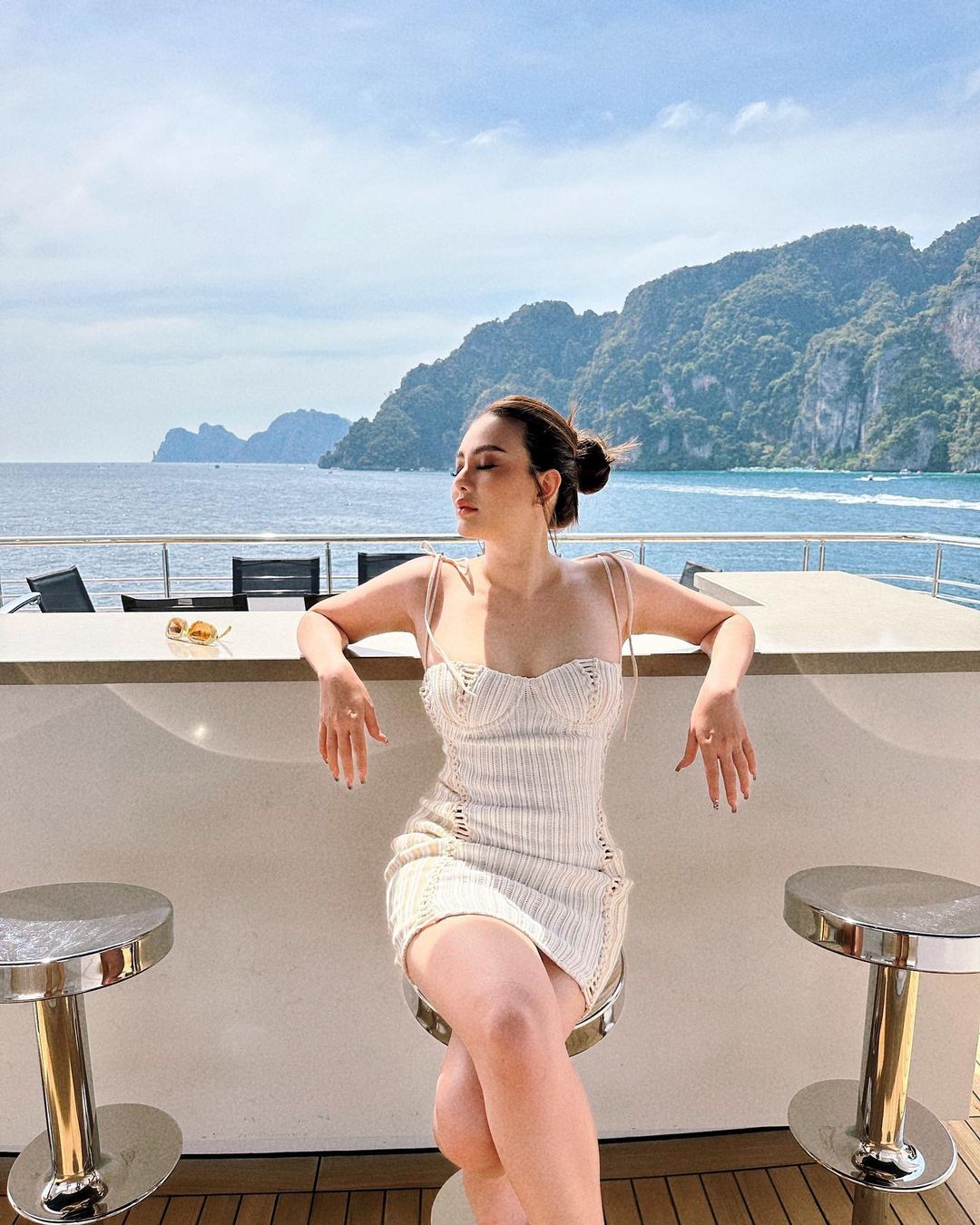 ดิว - อริสรา ทองบริสุทธิ์