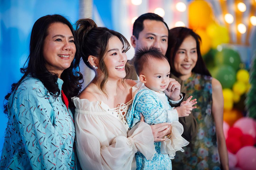ดิว - อริสรา ทองบริสุทธิ์