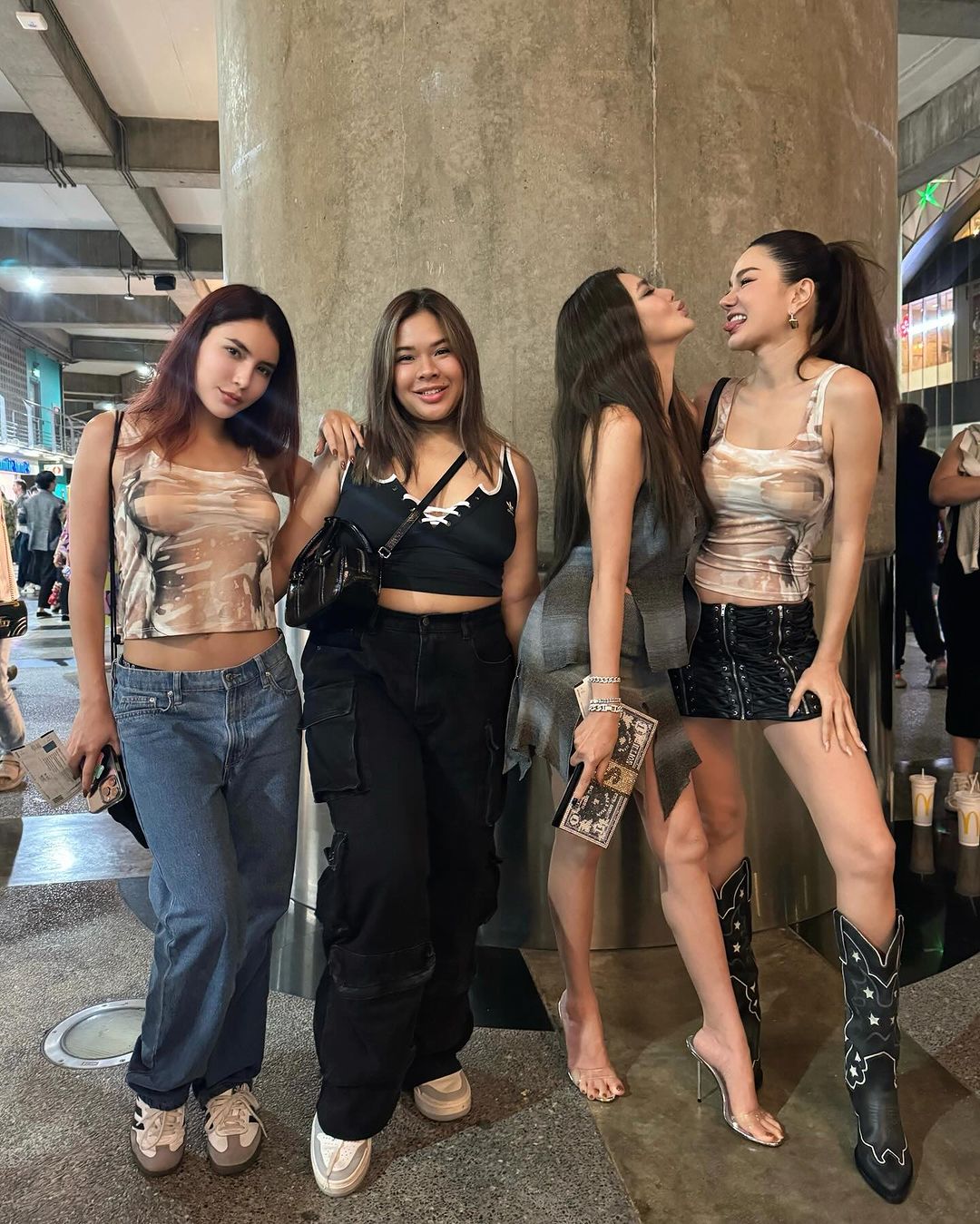 ดิว - อริสรา ทองบริสุทธิ์